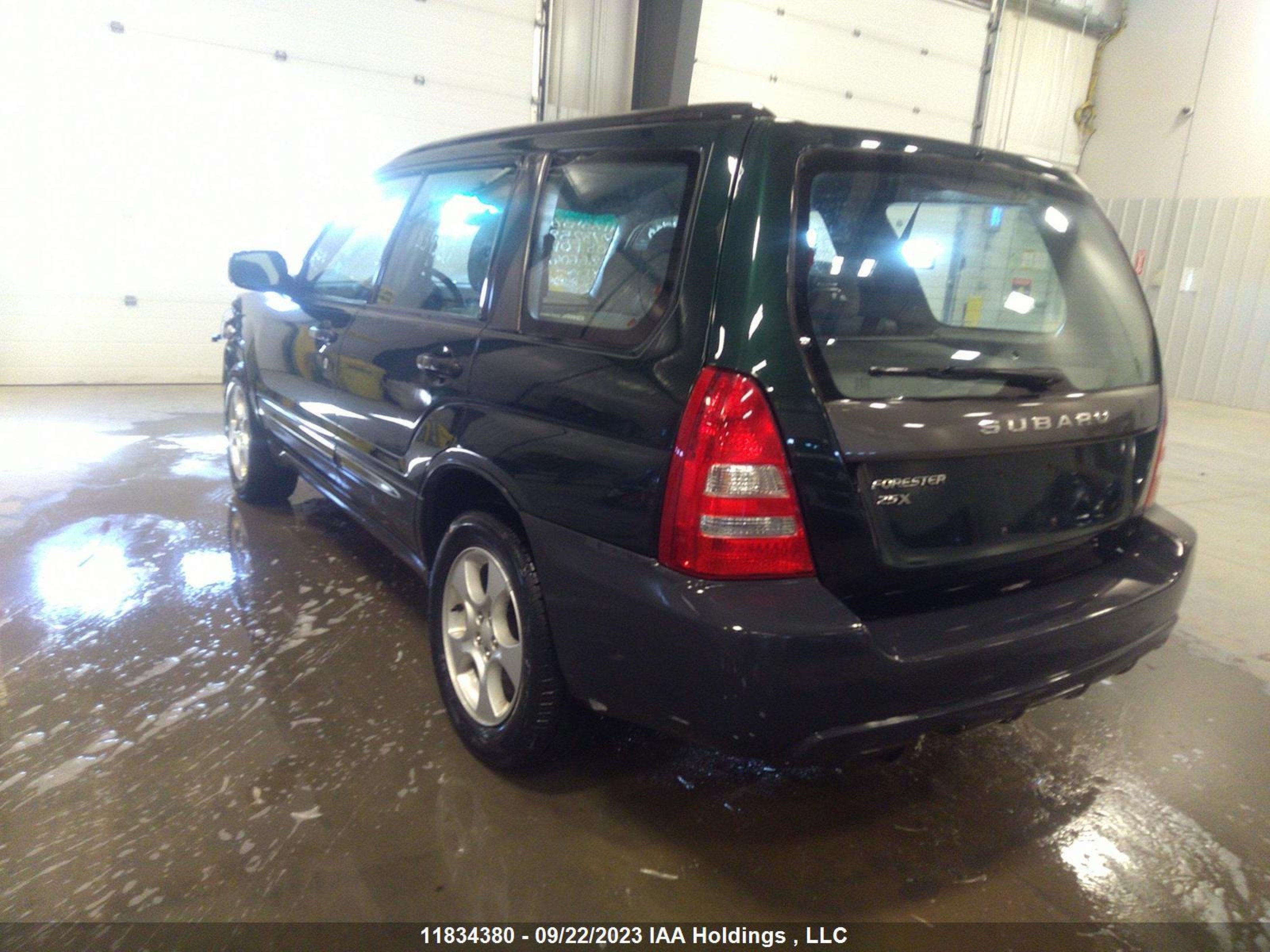 Photo 2 VIN: JF1SG63625H732586 - SUBARU FORESTER 