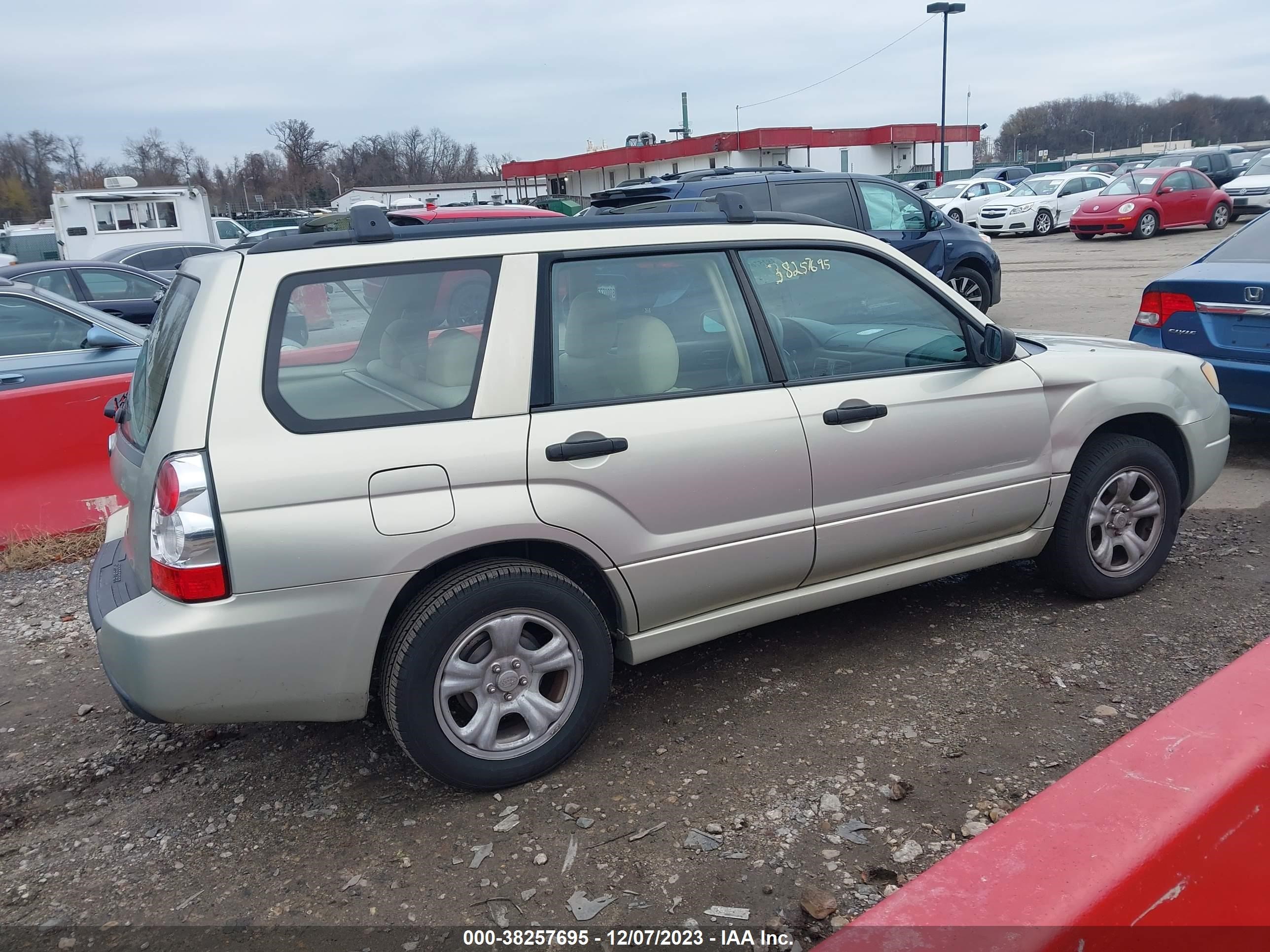 Photo 3 VIN: JF1SG63626H759367 - SUBARU FORESTER 