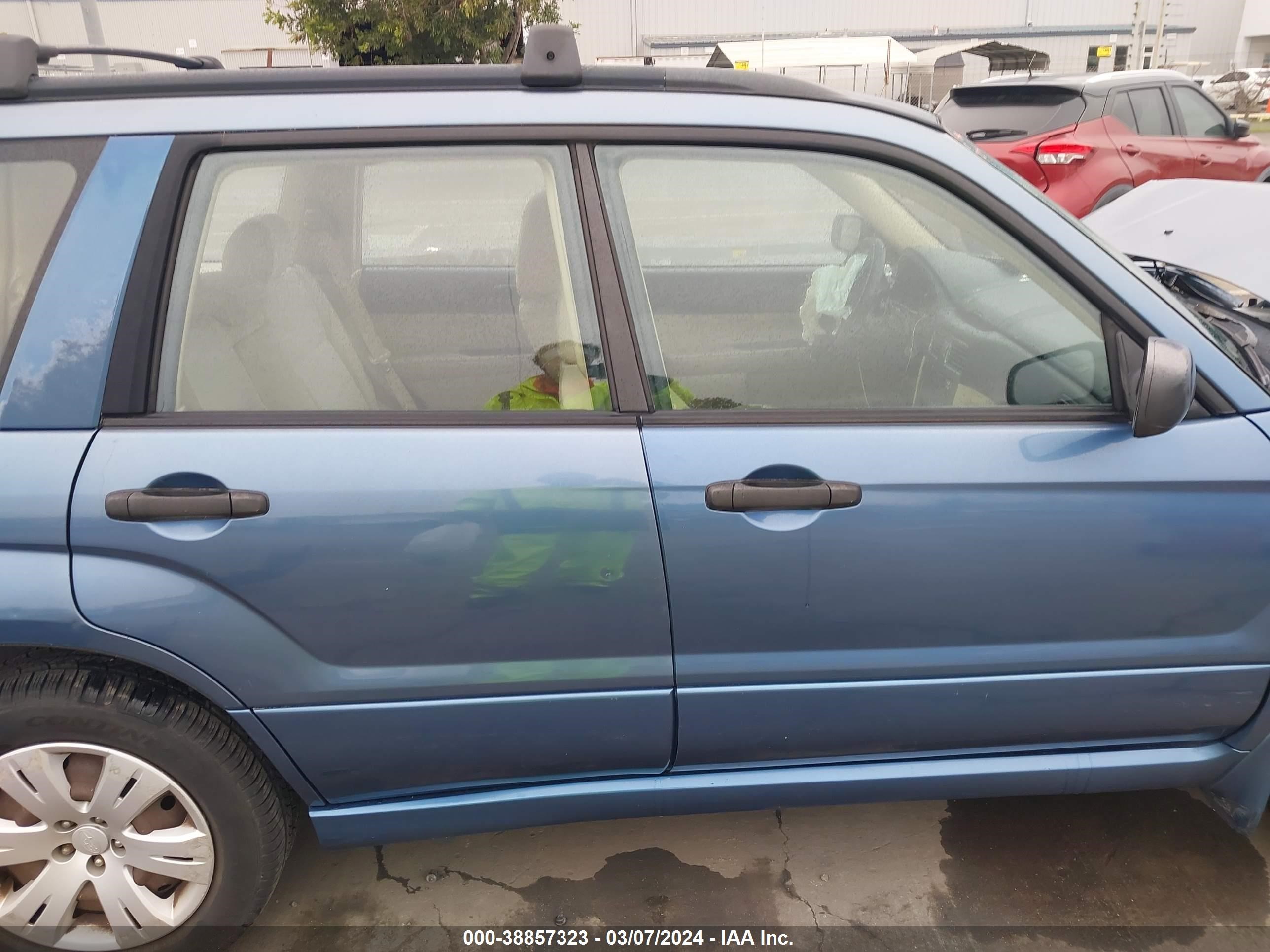 Photo 13 VIN: JF1SG63628H714576 - SUBARU FORESTER 