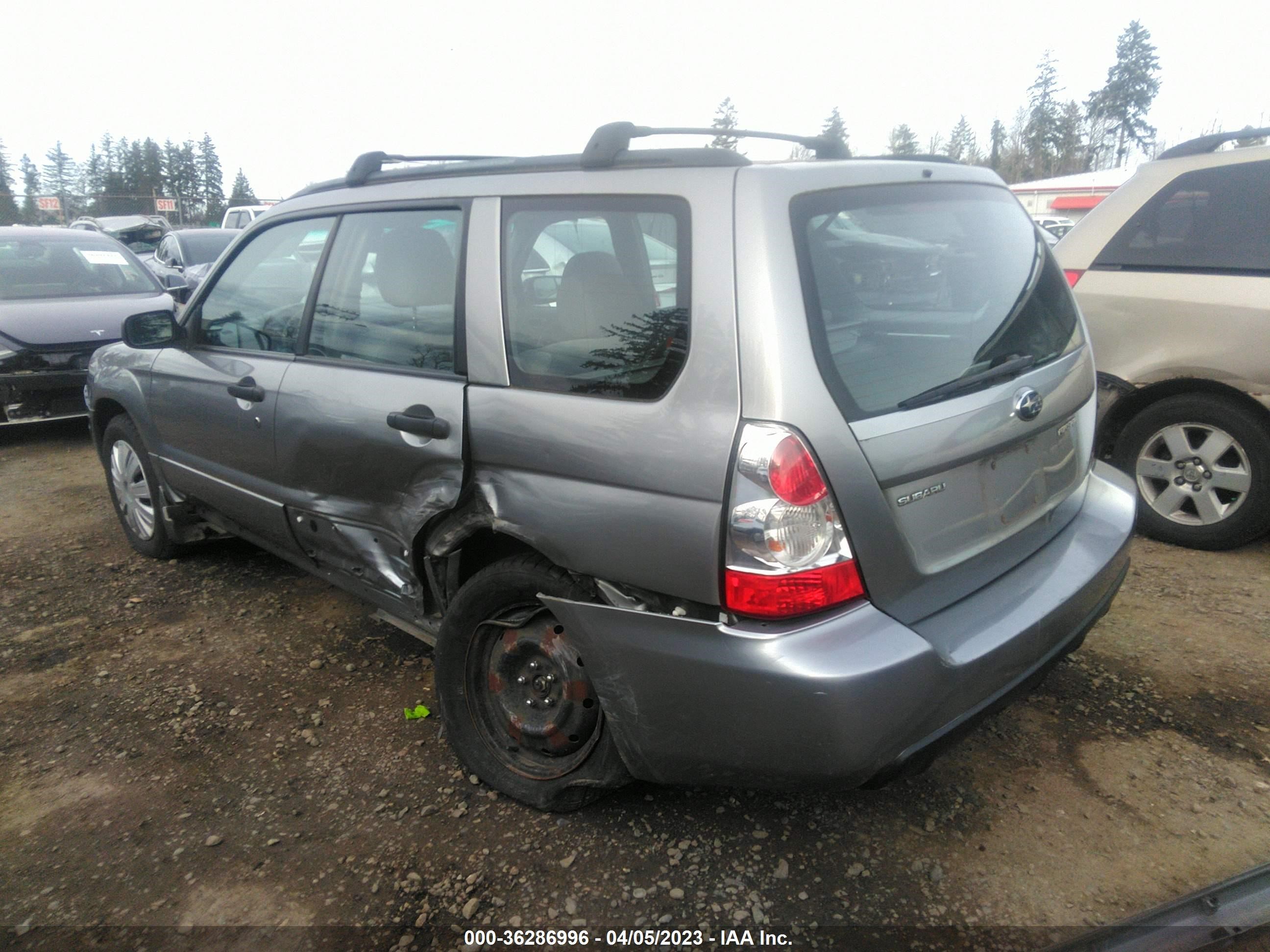 Photo 2 VIN: JF1SG63648H708942 - SUBARU FORESTER 