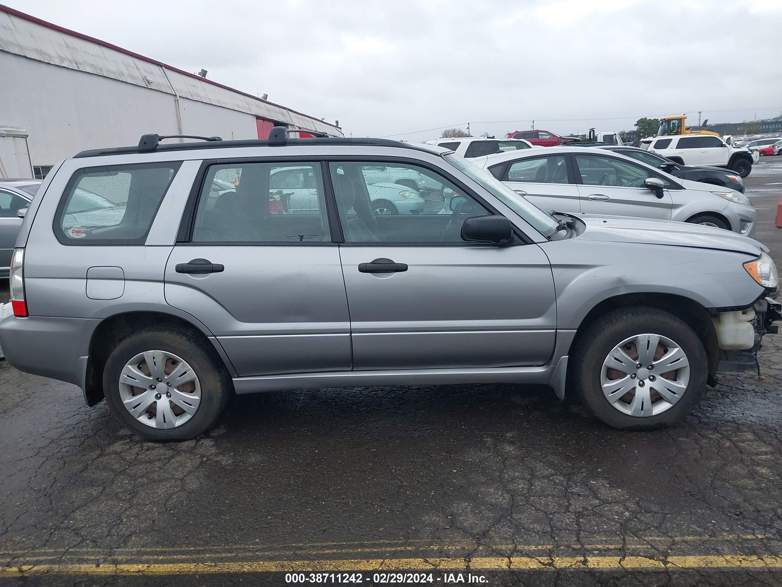 Photo 13 VIN: JF1SG63648H733307 - SUBARU FORESTER 