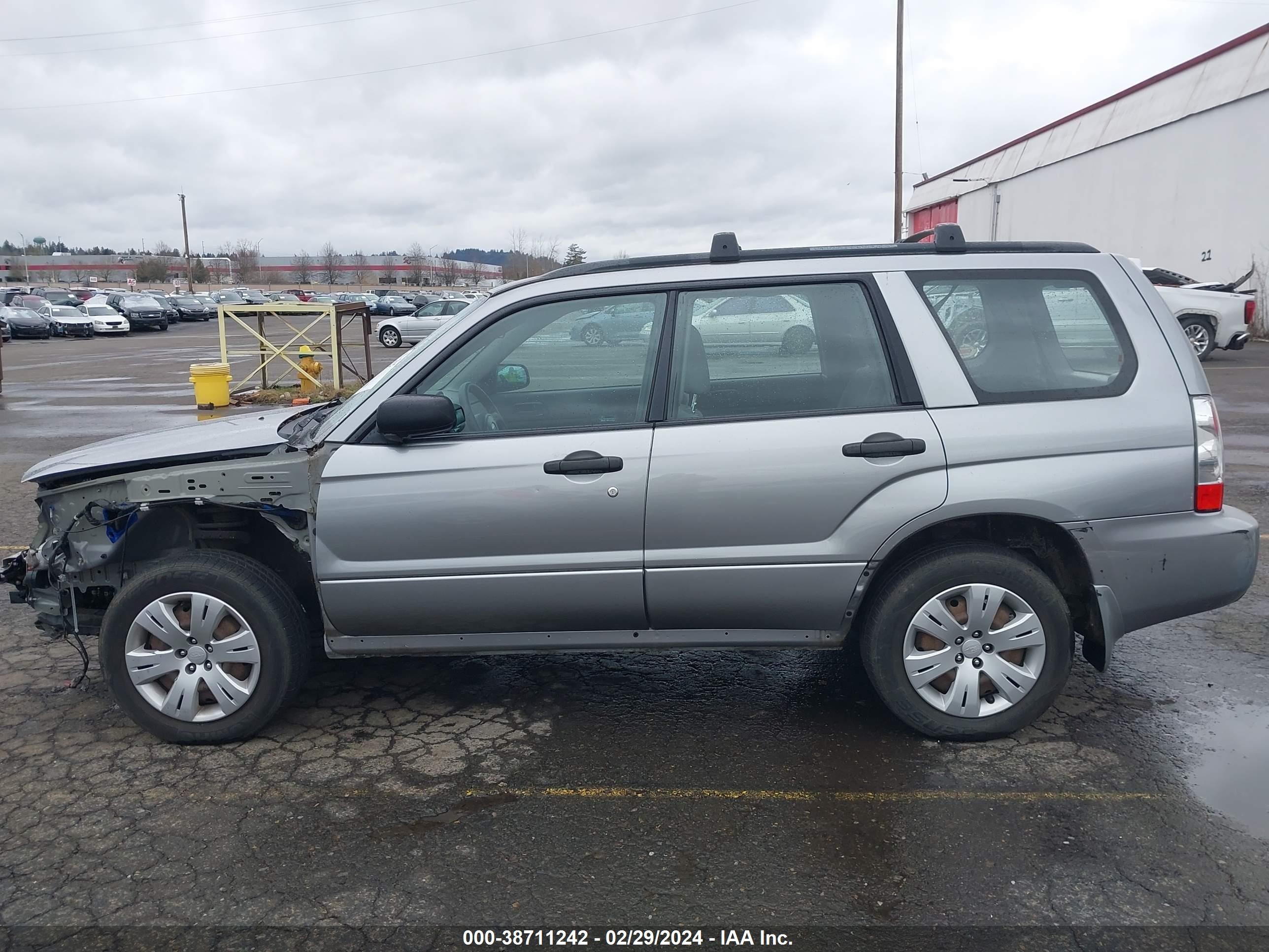 Photo 14 VIN: JF1SG63648H733307 - SUBARU FORESTER 