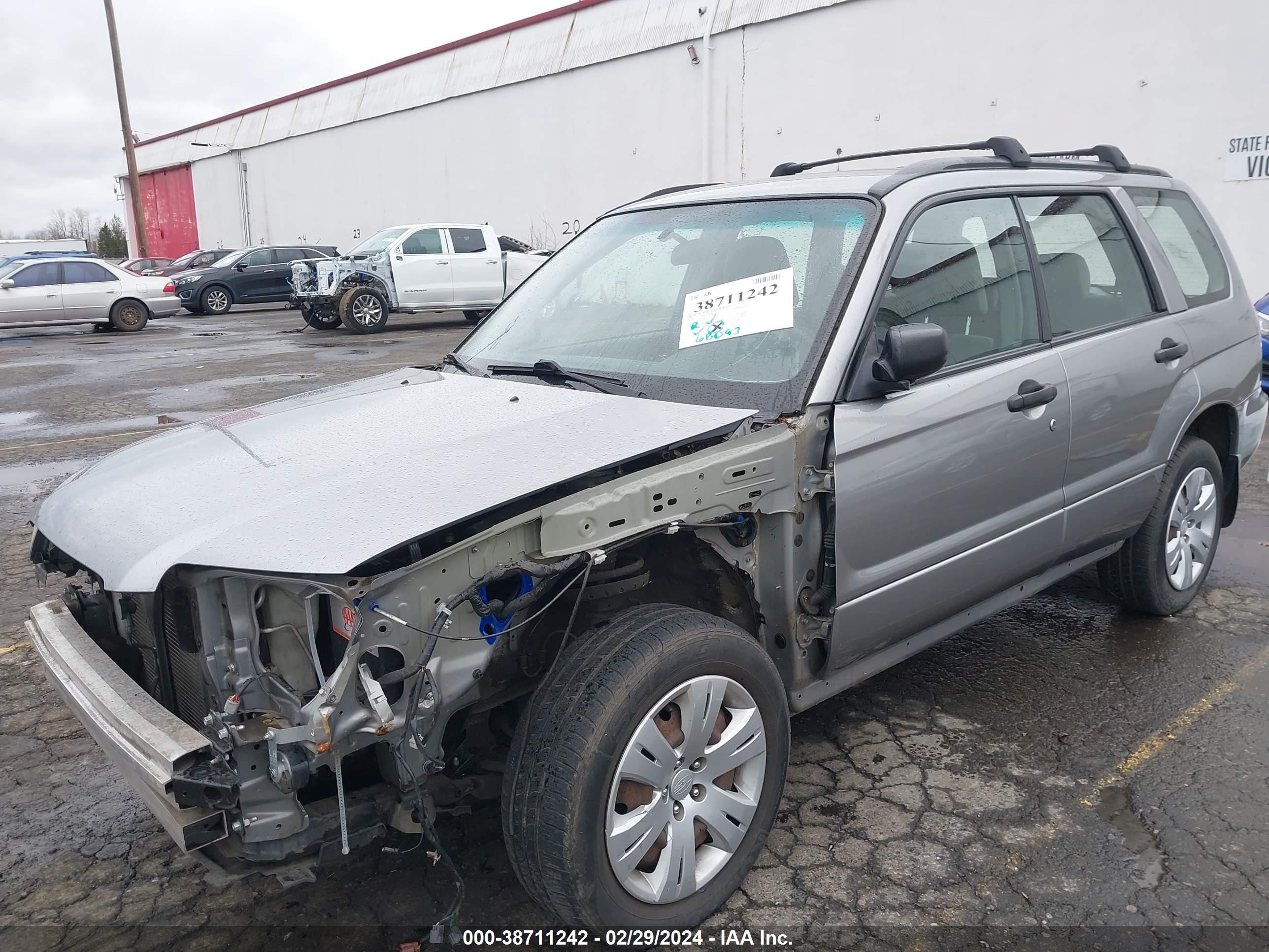 Photo 5 VIN: JF1SG63648H733307 - SUBARU FORESTER 