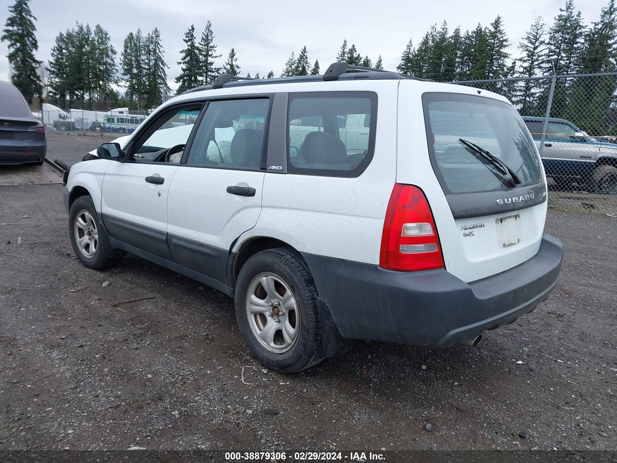 Photo 2 VIN: JF1SG63663H735052 - SUBARU FORESTER 