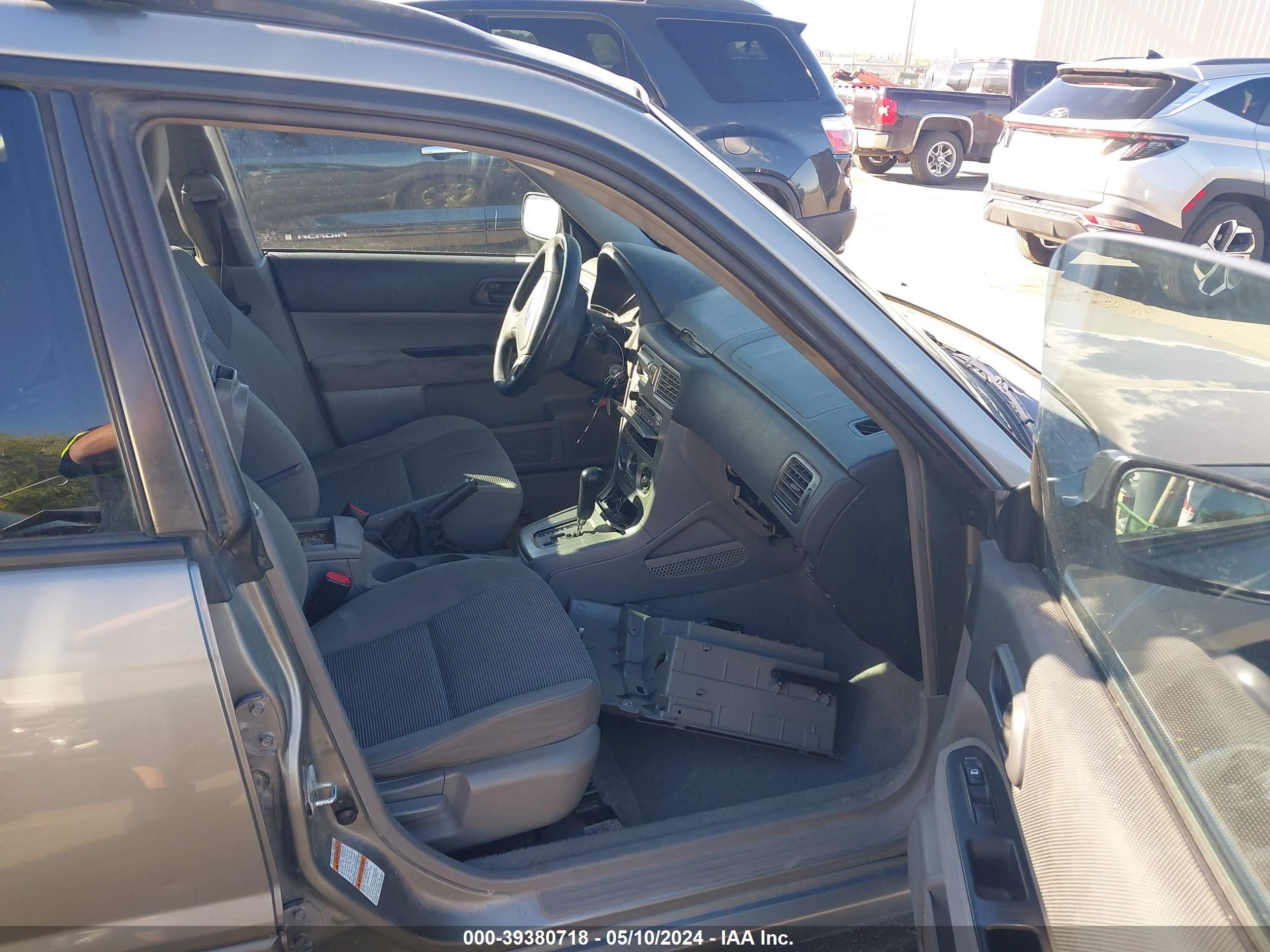 Photo 4 VIN: JF1SG63666H721141 - SUBARU FORESTER 