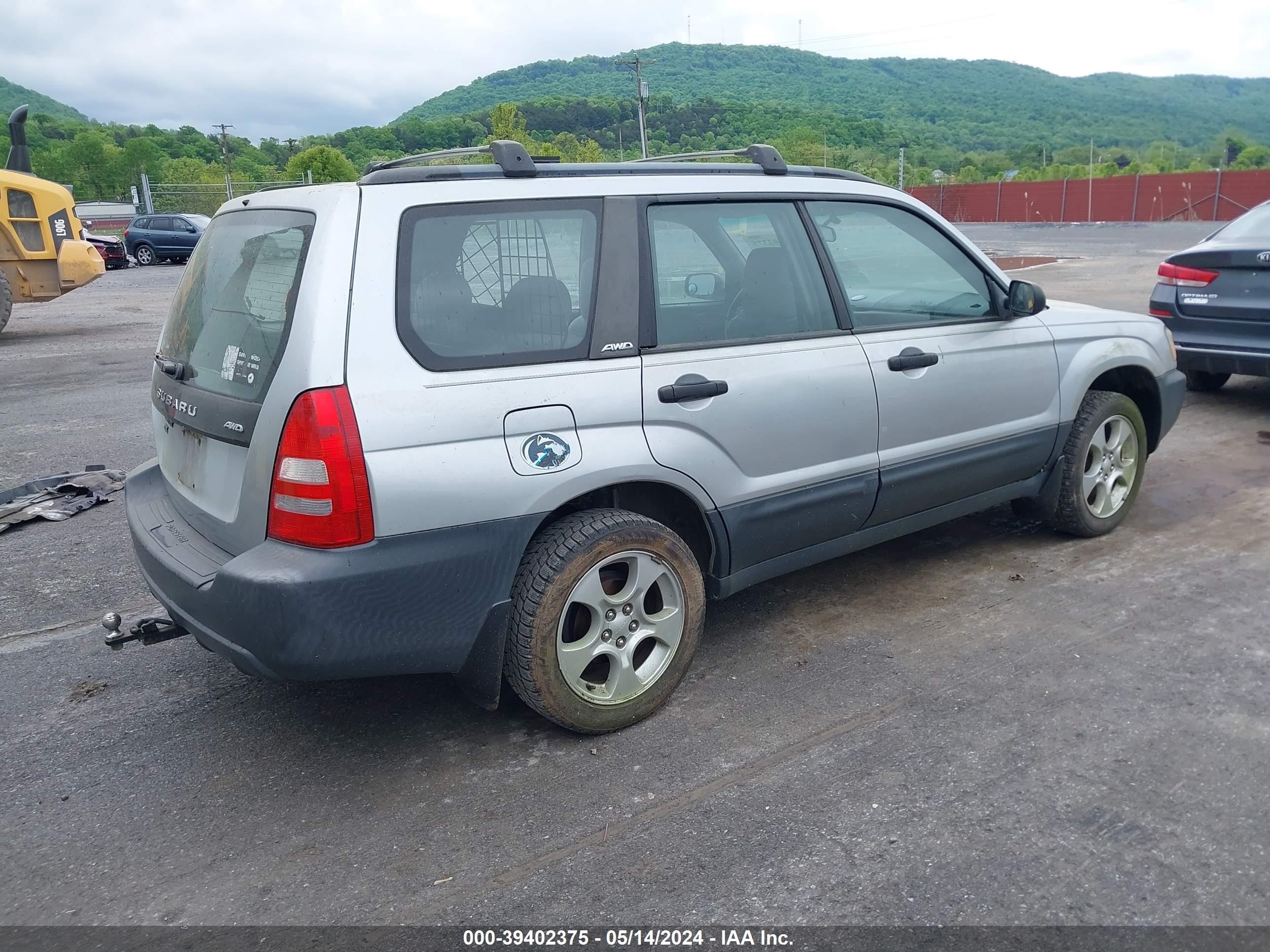 Photo 3 VIN: JF1SG63683H737644 - SUBARU FORESTER 