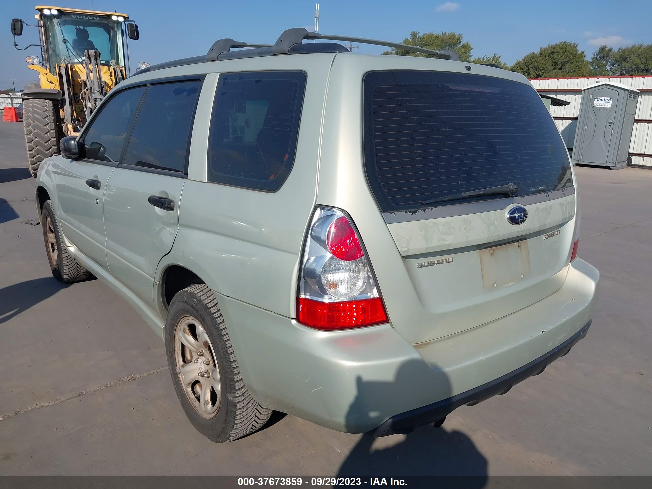 Photo 2 VIN: JF1SG63686H719326 - SUBARU FORESTER 