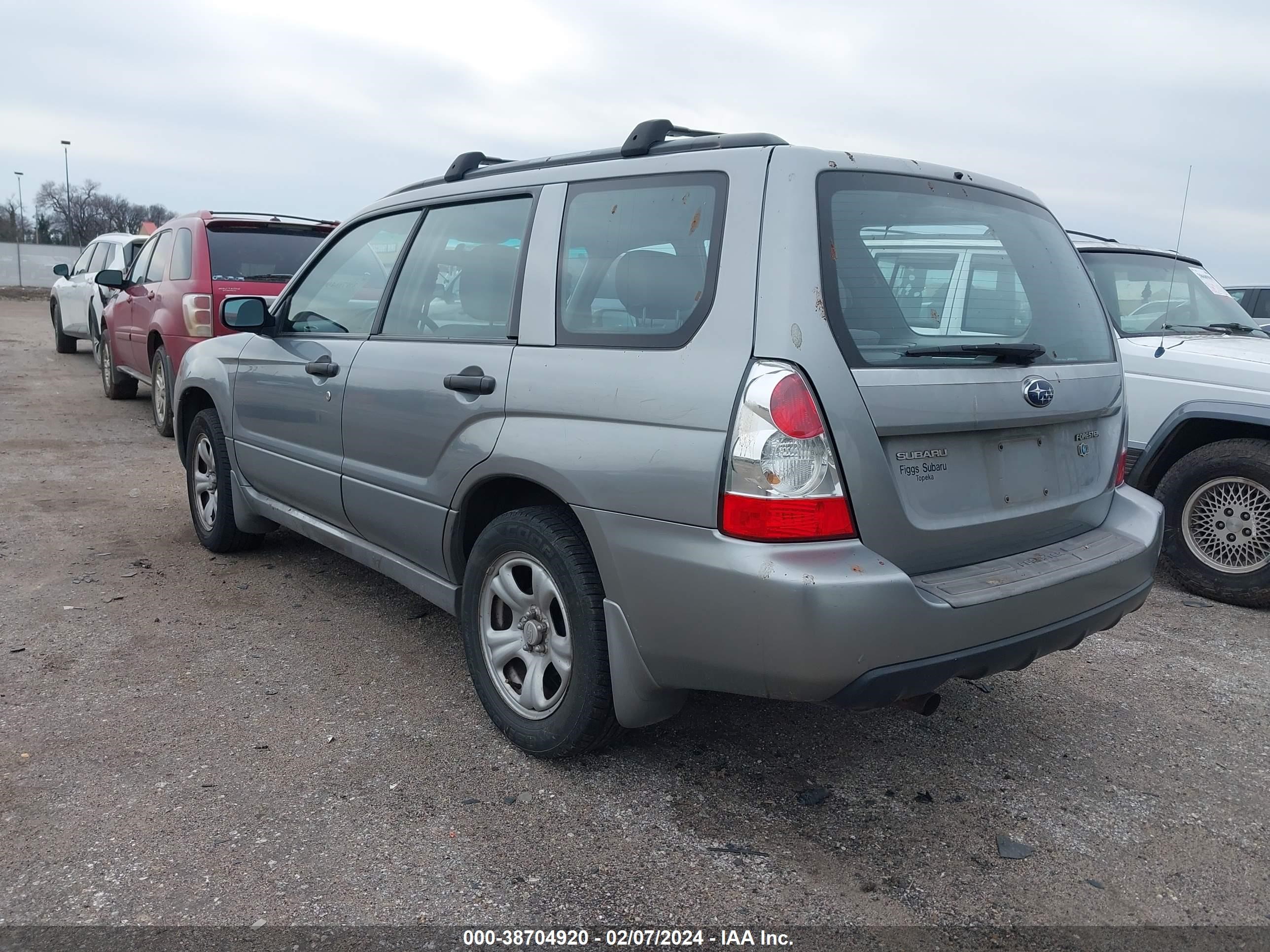 Photo 2 VIN: JF1SG63687G743598 - SUBARU FORESTER 