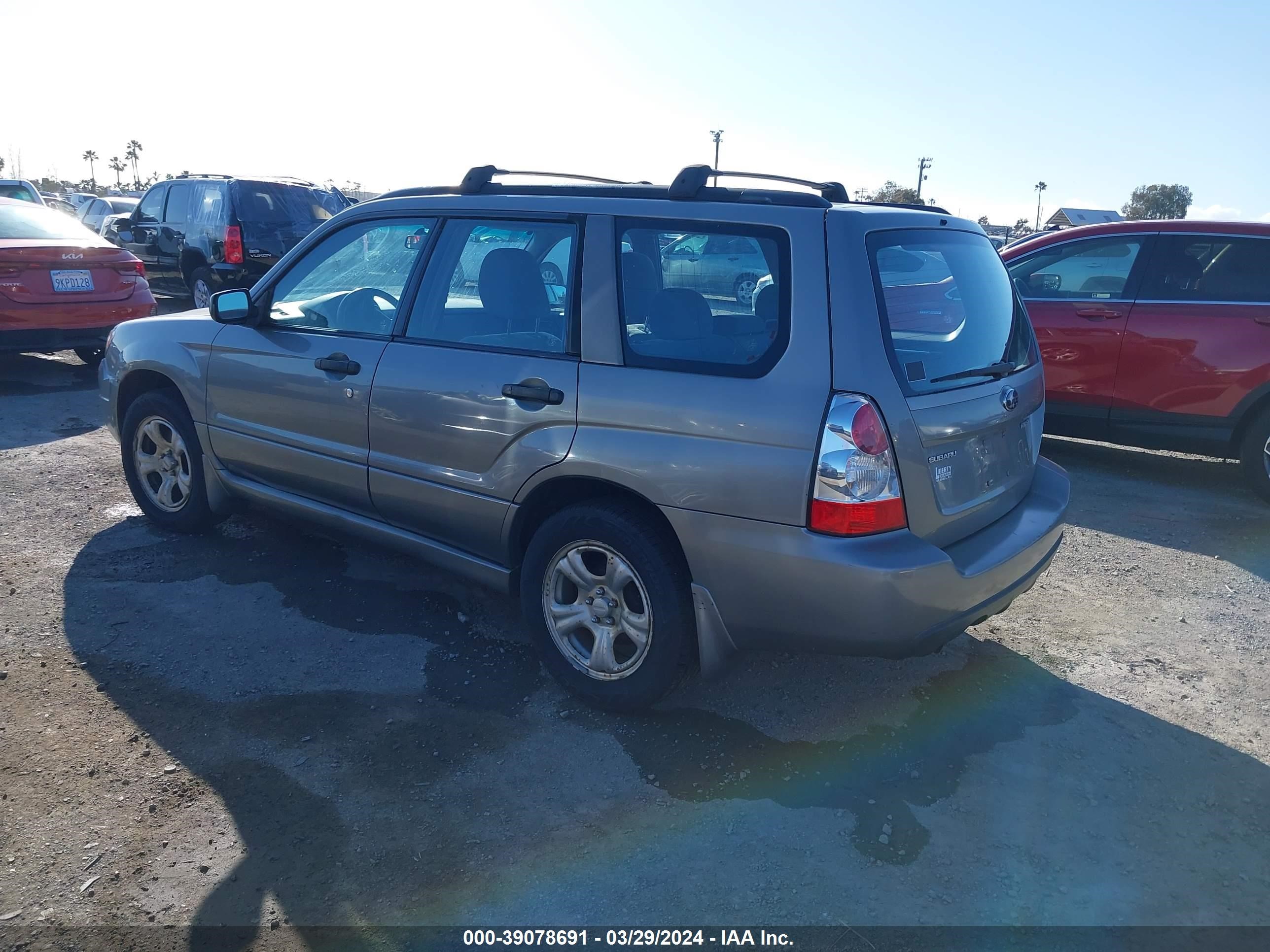 Photo 2 VIN: JF1SG63696H717052 - SUBARU FORESTER 