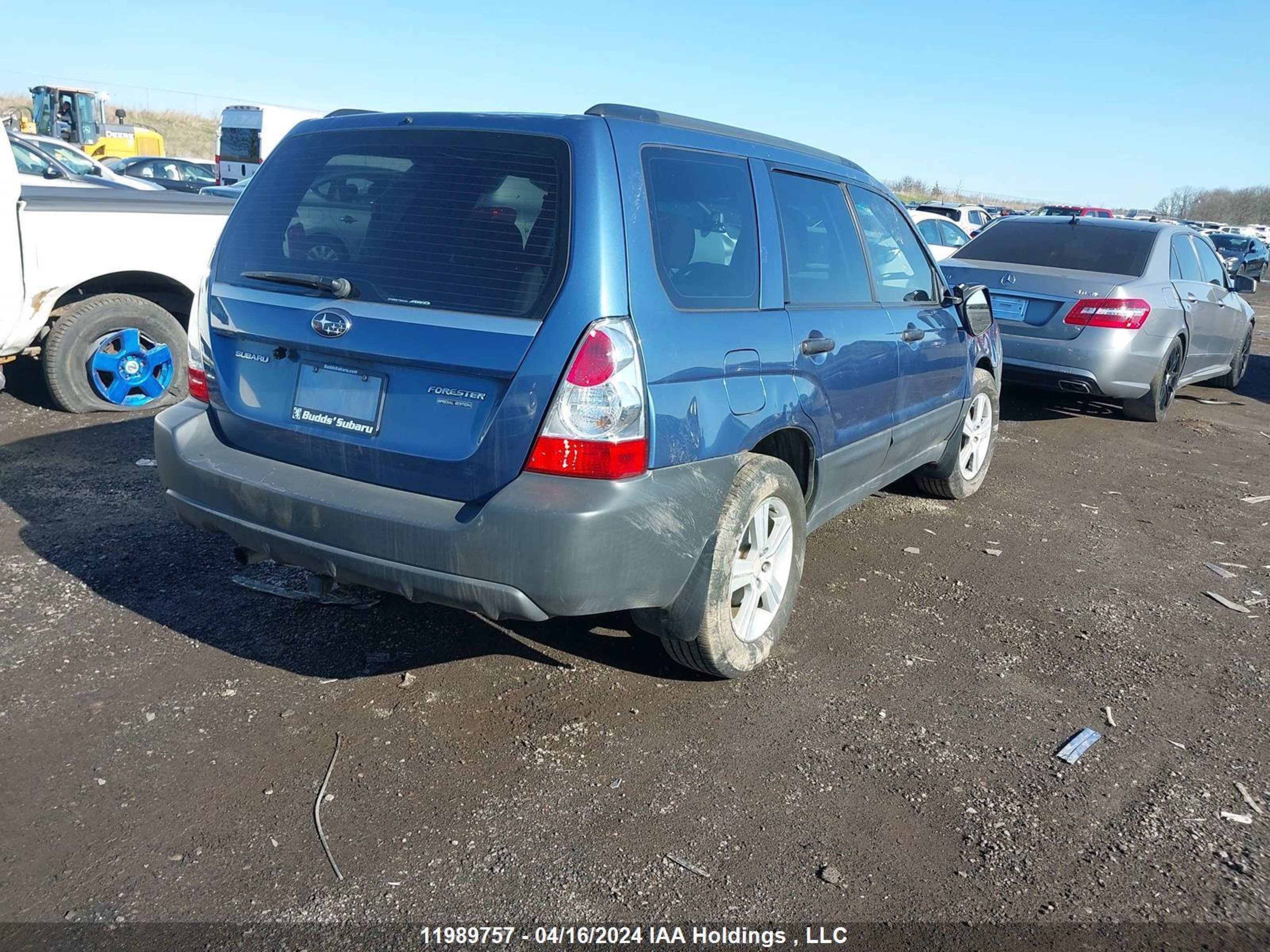 Photo 3 VIN: JF1SG63697H745015 - SUBARU FORESTER 