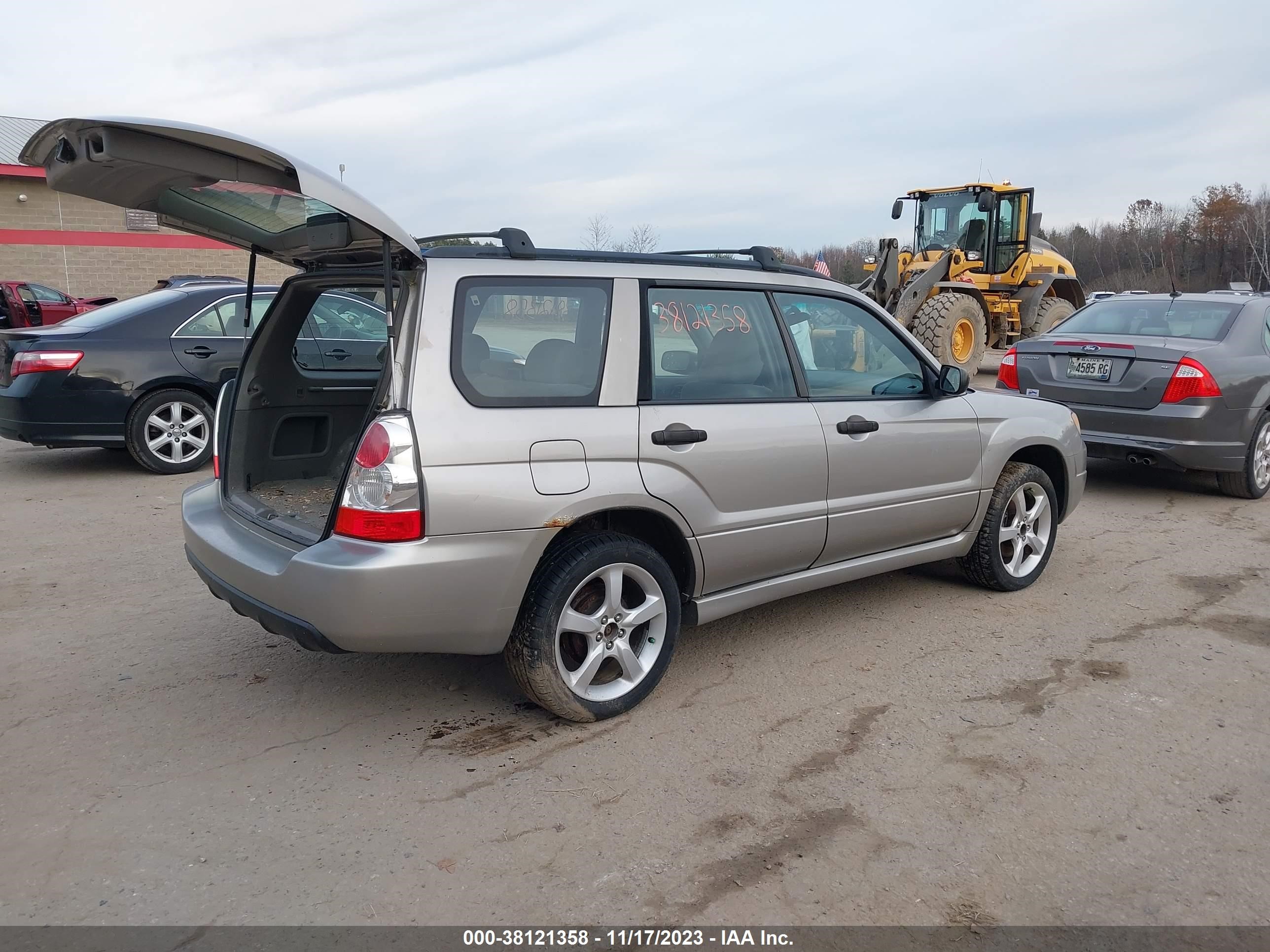 Photo 3 VIN: JF1SG636X6G704221 - SUBARU FORESTER 