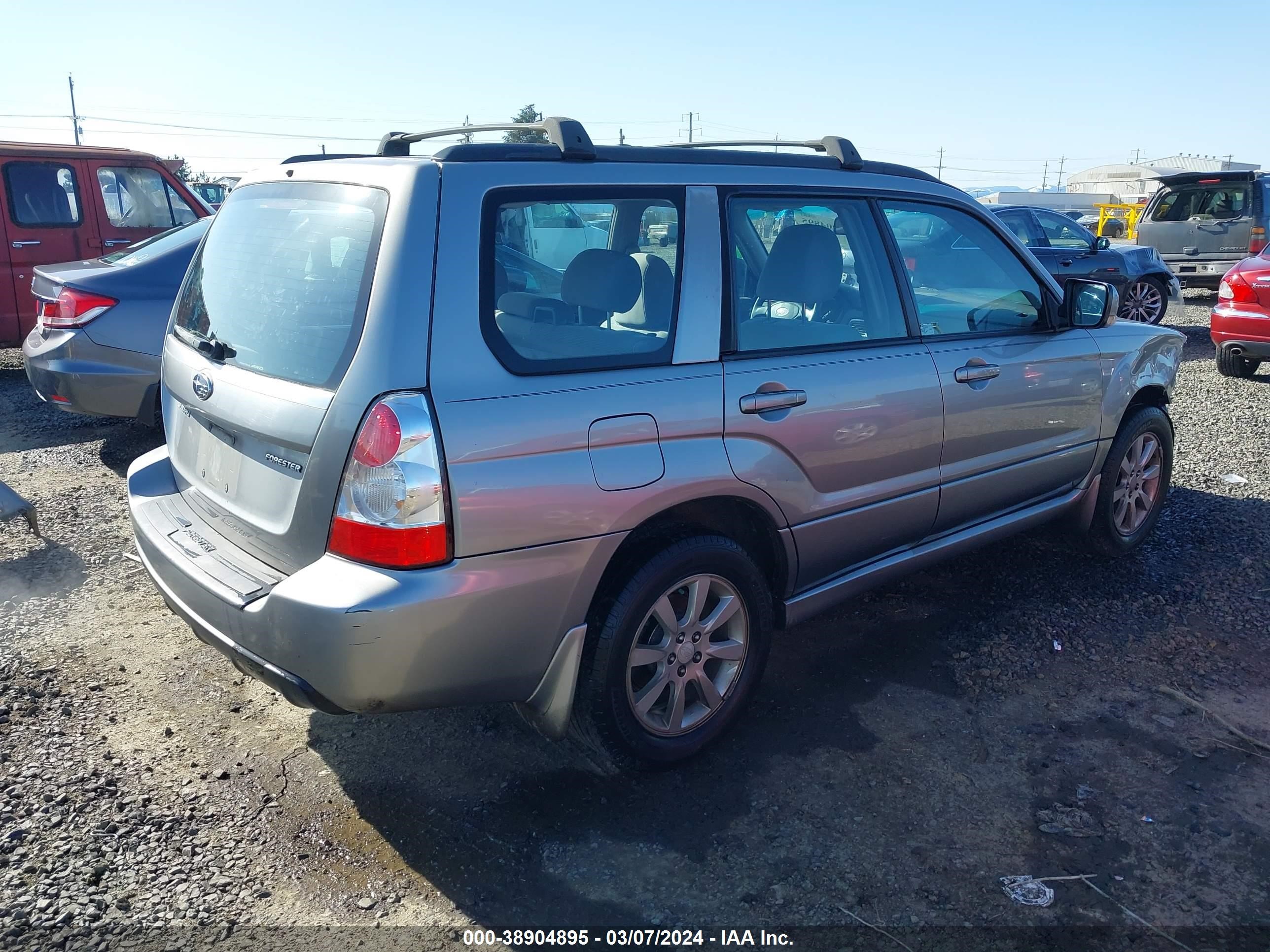 Photo 3 VIN: JF1SG65607G737193 - SUBARU FORESTER 