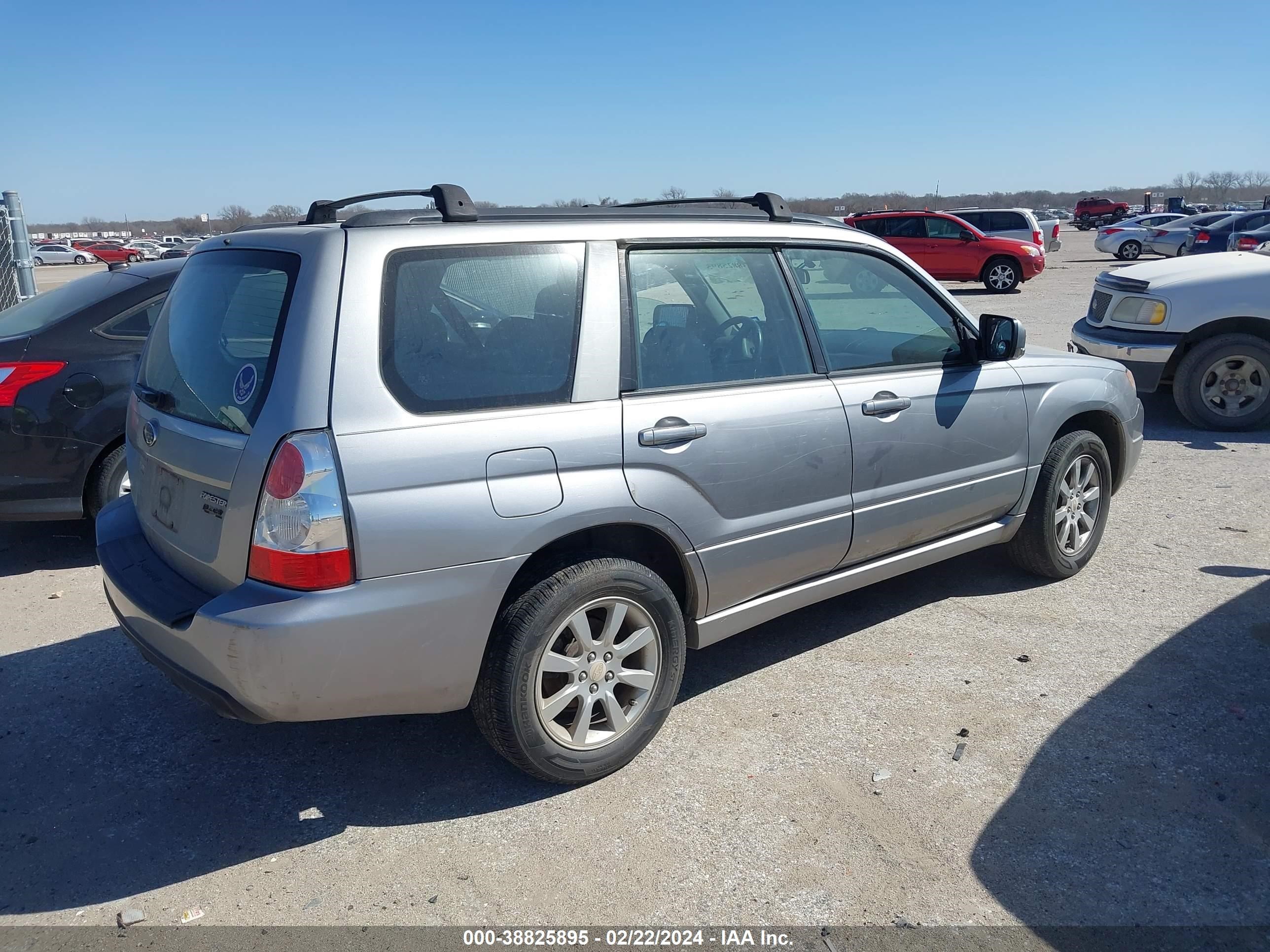 Photo 3 VIN: JF1SG65608H729056 - SUBARU FORESTER 