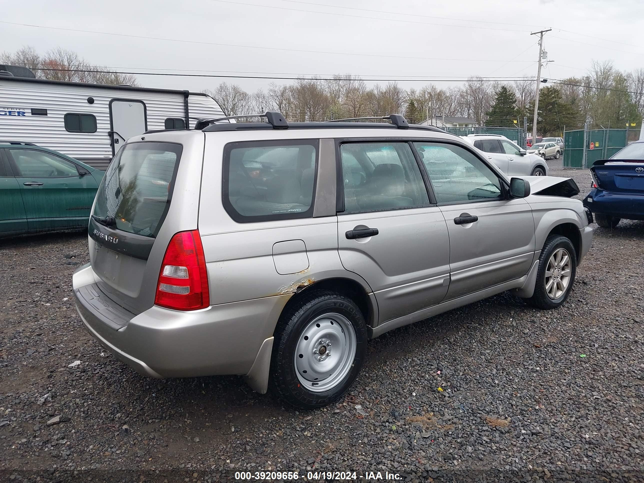 Photo 3 VIN: JF1SG65635H724042 - SUBARU FORESTER 