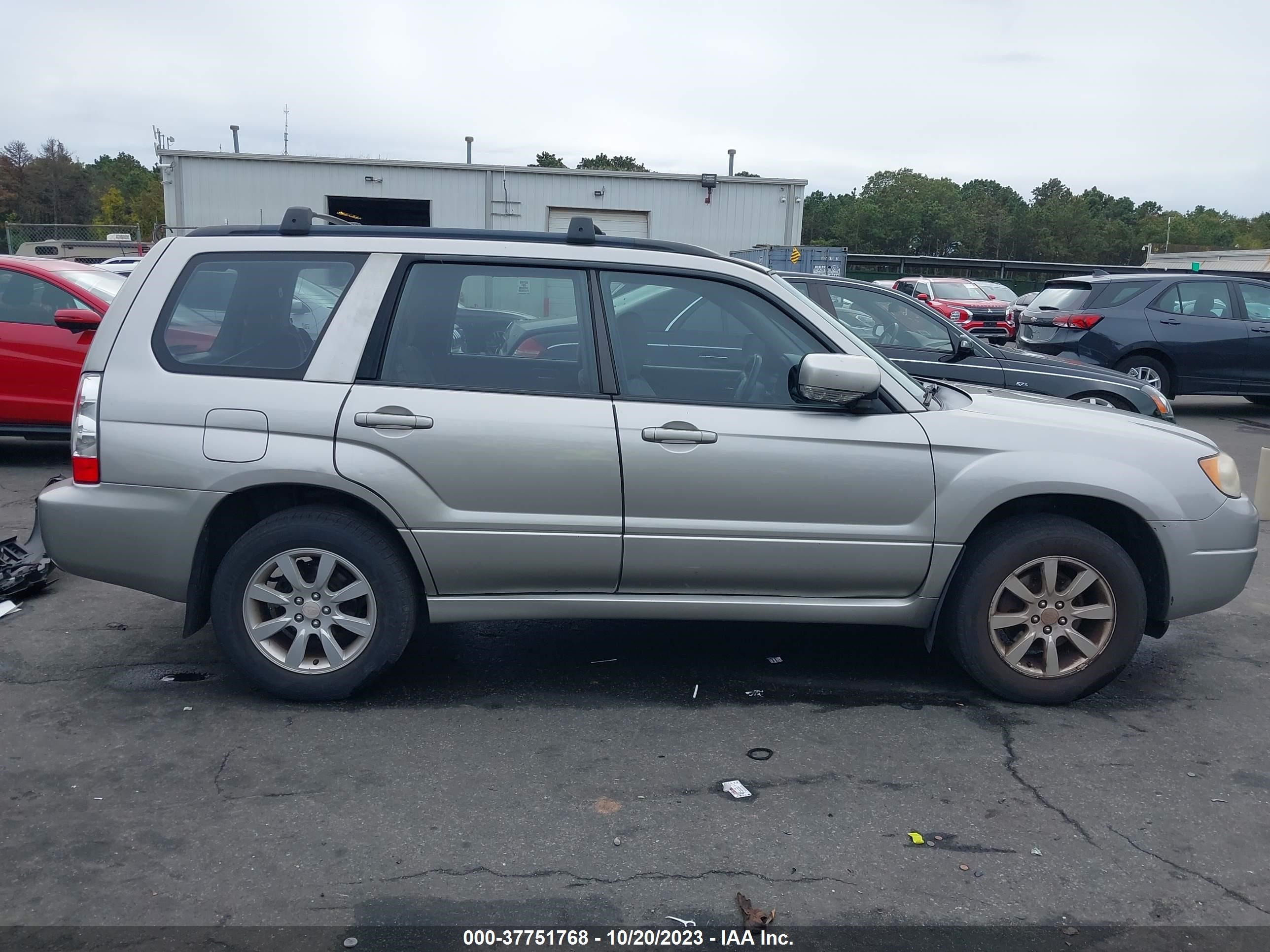 Photo 12 VIN: JF1SG65646H758265 - SUBARU FORESTER 