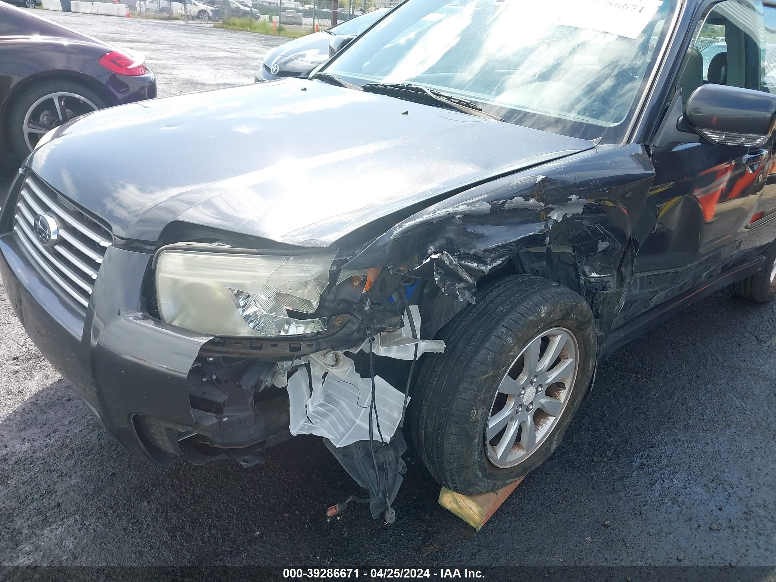 Photo 5 VIN: JF1SG65648H717315 - SUBARU FORESTER 