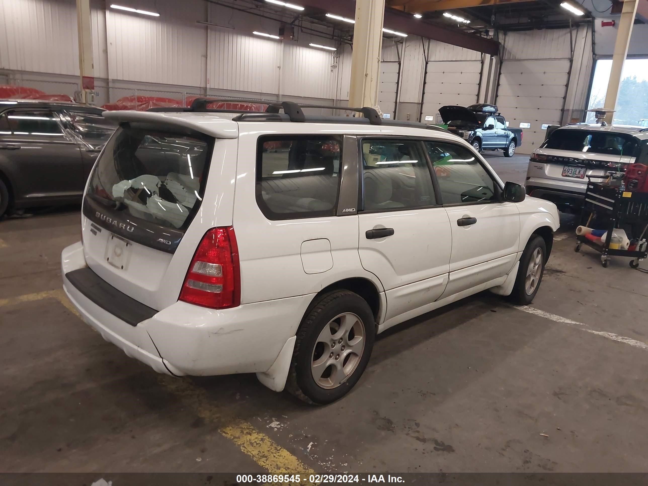 Photo 3 VIN: JF1SG65654H718581 - SUBARU FORESTER 