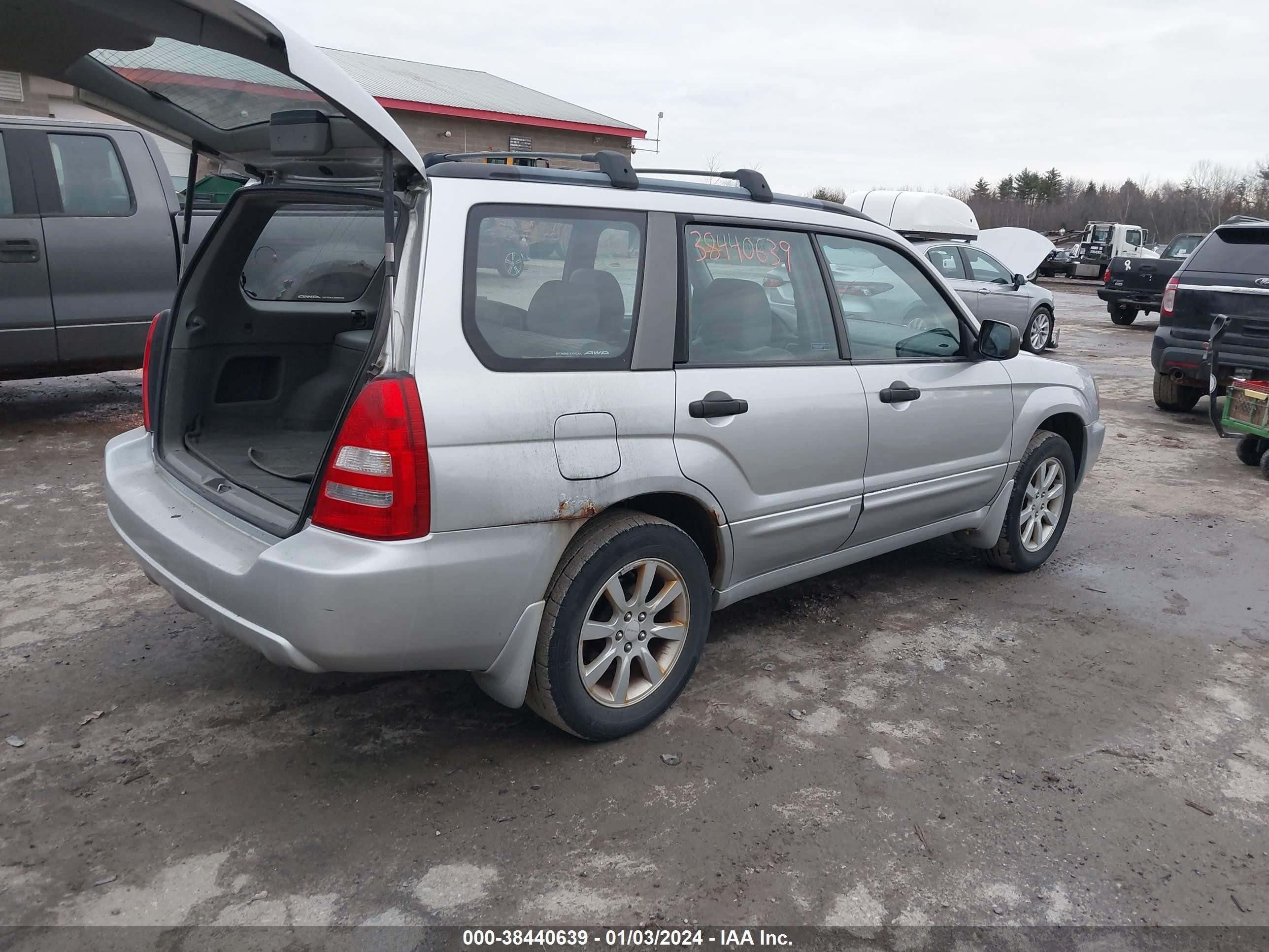 Photo 3 VIN: JF1SG65665H743488 - SUBARU FORESTER 