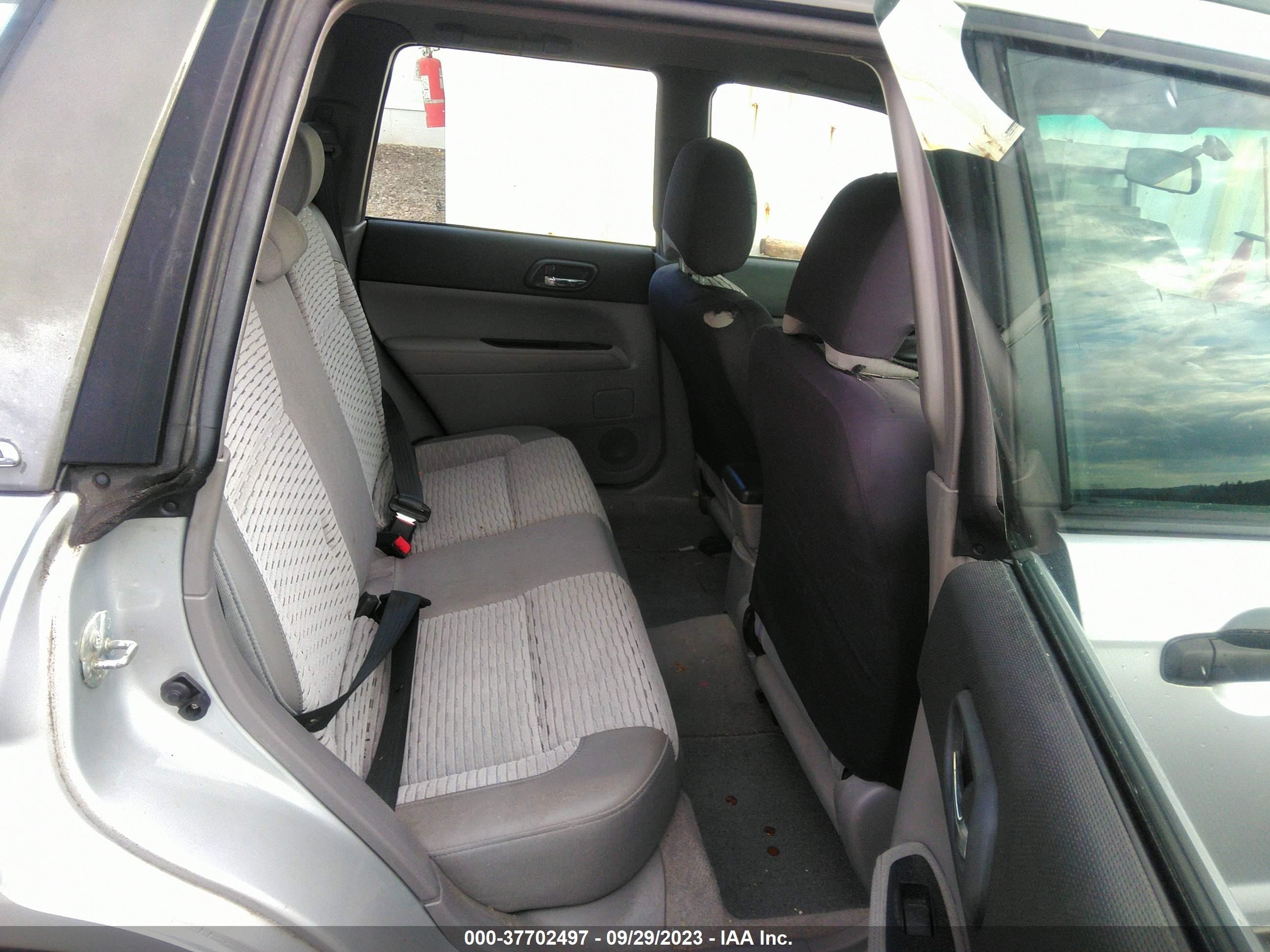 Photo 7 VIN: JF1SG65684H756788 - SUBARU FORESTER 