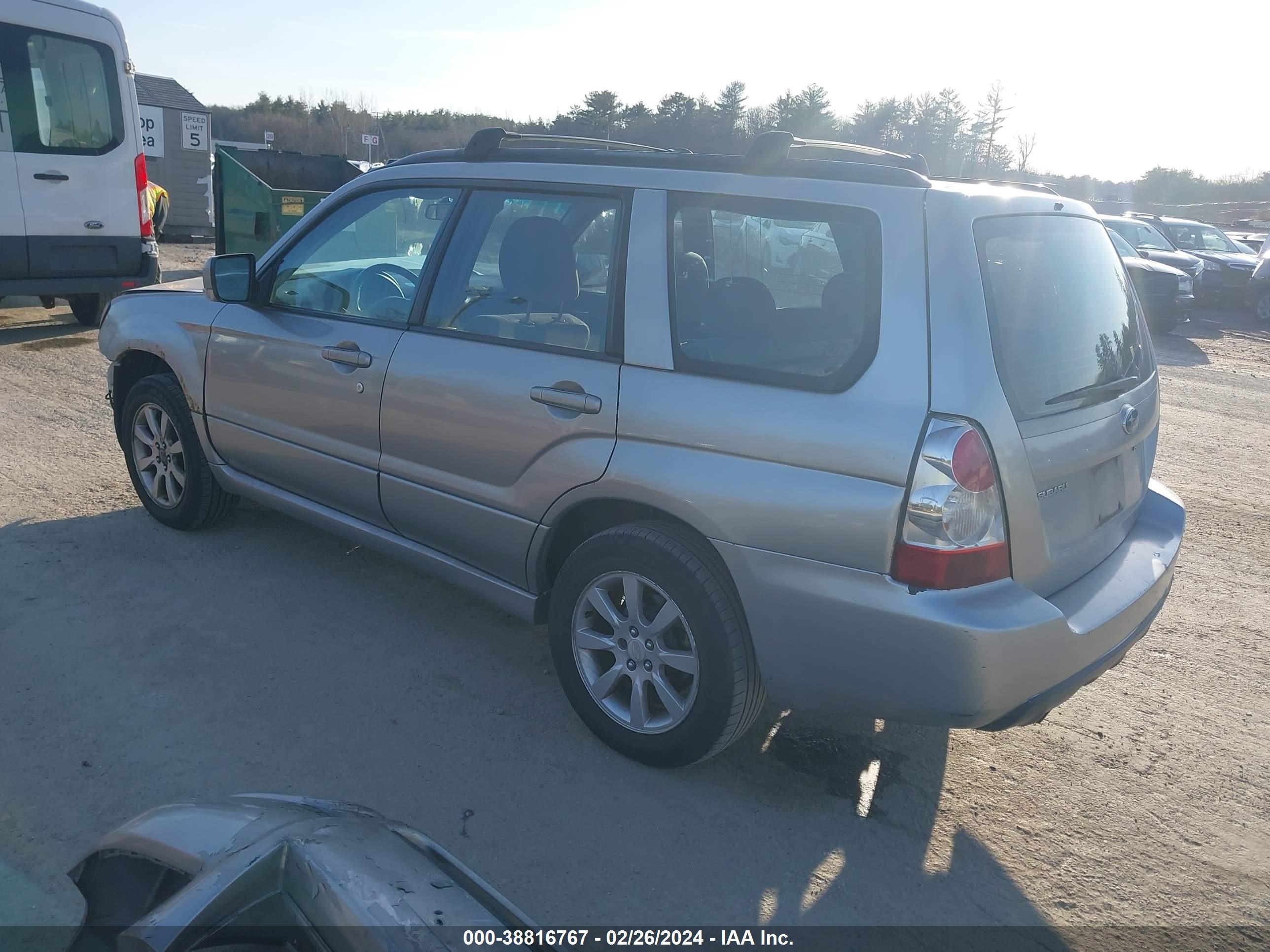 Photo 2 VIN: JF1SG65696H717307 - SUBARU FORESTER 