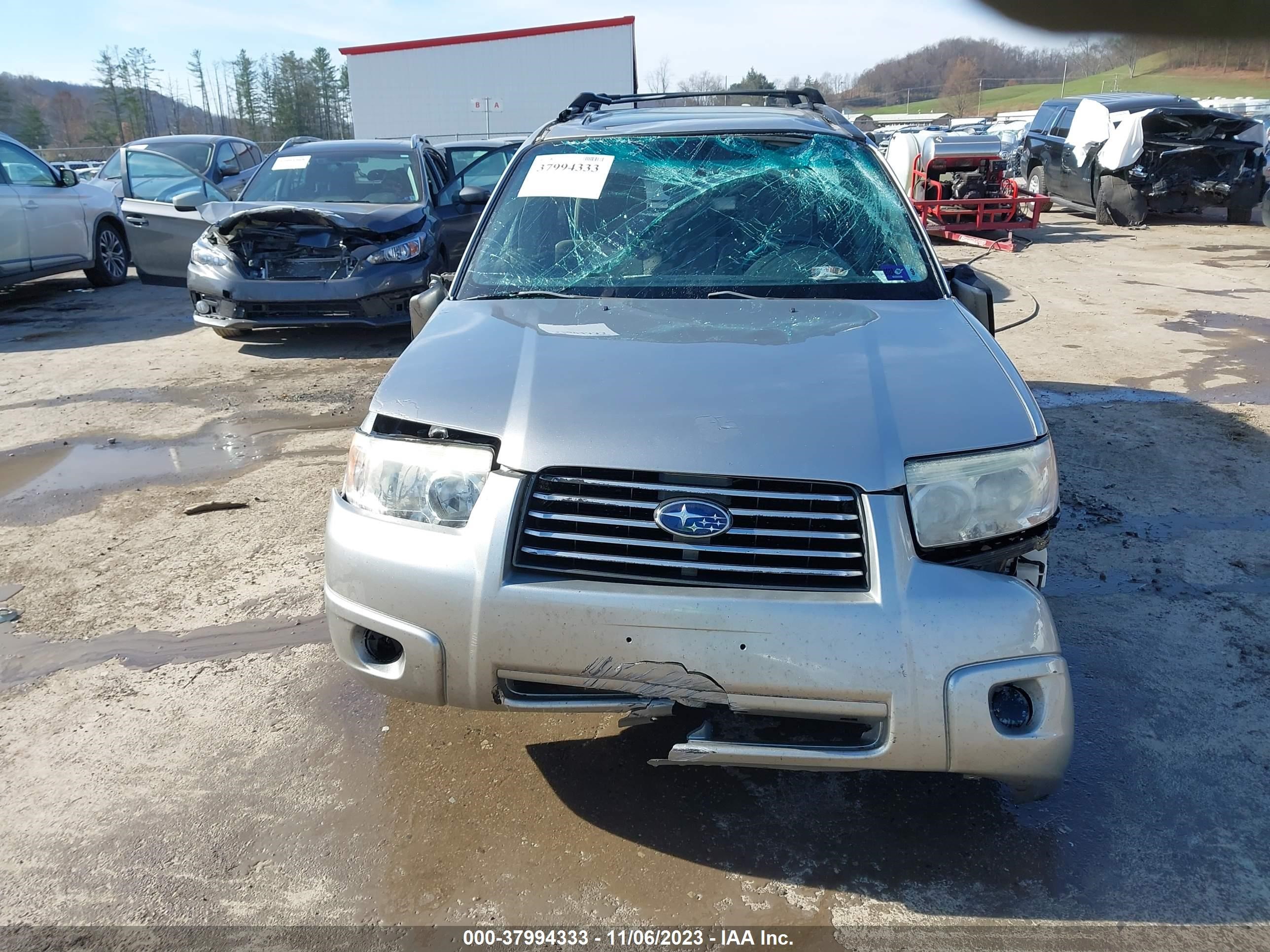 Photo 11 VIN: JF1SG65696H745687 - SUBARU FORESTER 