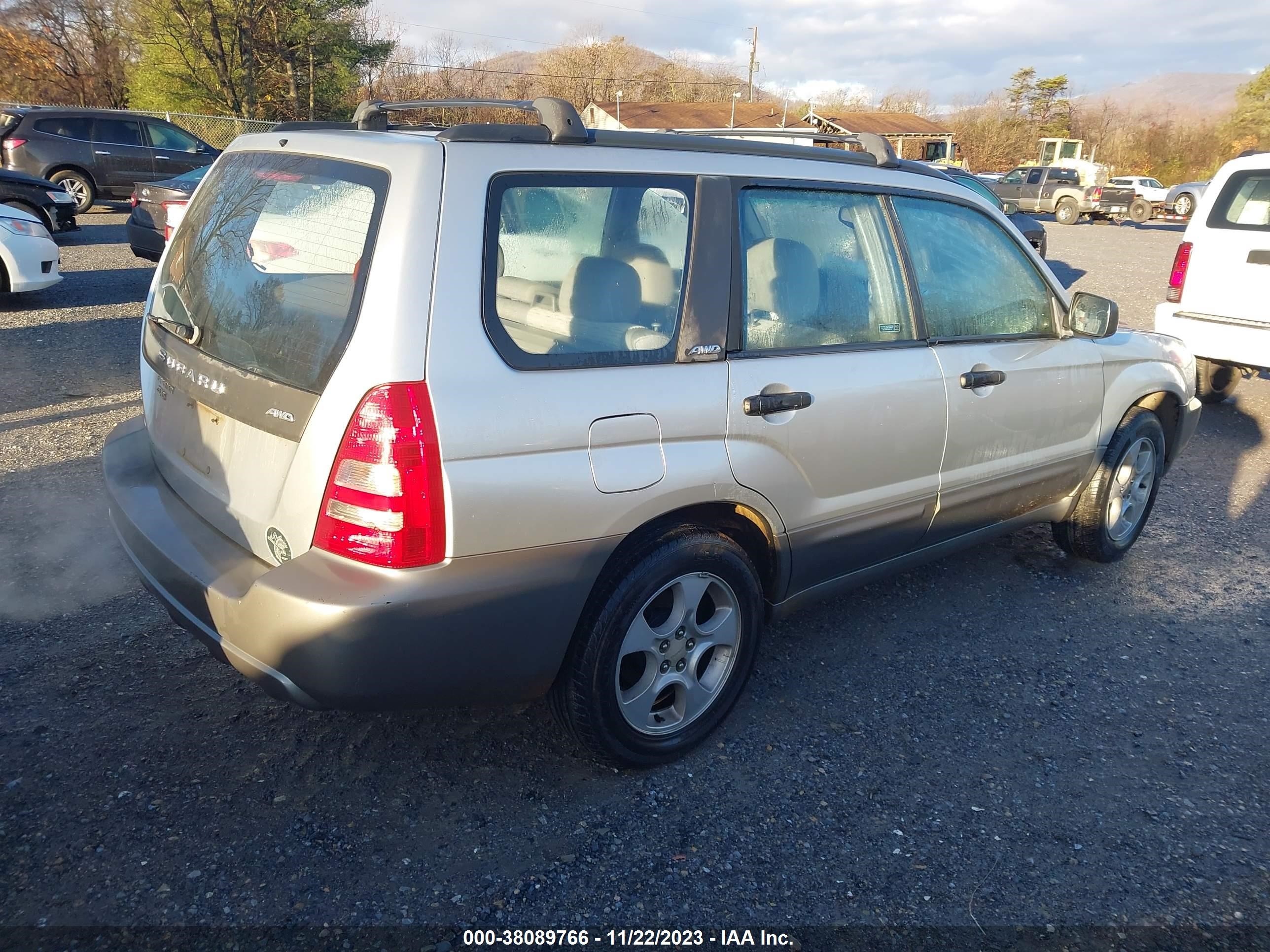 Photo 3 VIN: JF1SG656X3H704254 - SUBARU FORESTER 