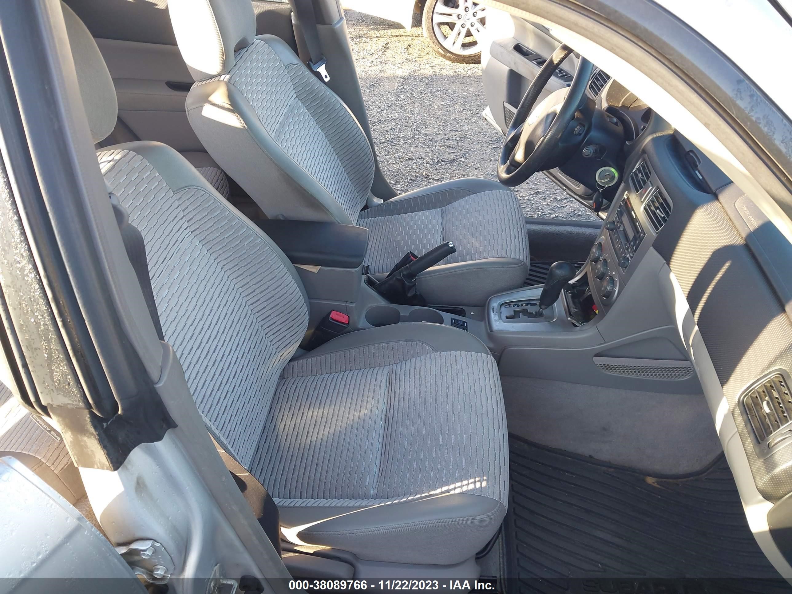 Photo 4 VIN: JF1SG656X3H704254 - SUBARU FORESTER 