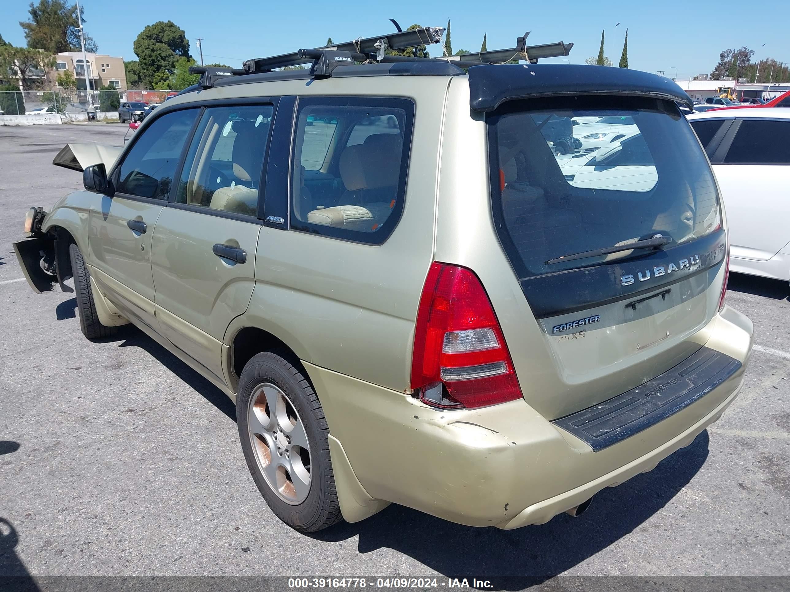 Photo 2 VIN: JF1SG656X4H741841 - SUBARU FORESTER 