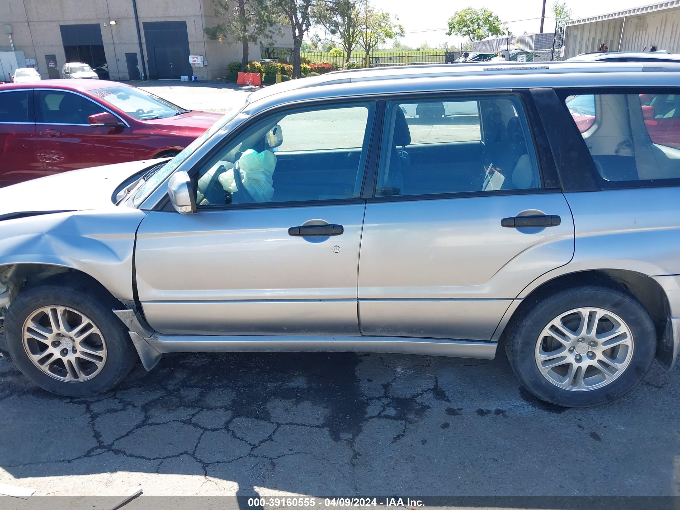 Photo 13 VIN: JF1SG66608H713762 - SUBARU FORESTER 