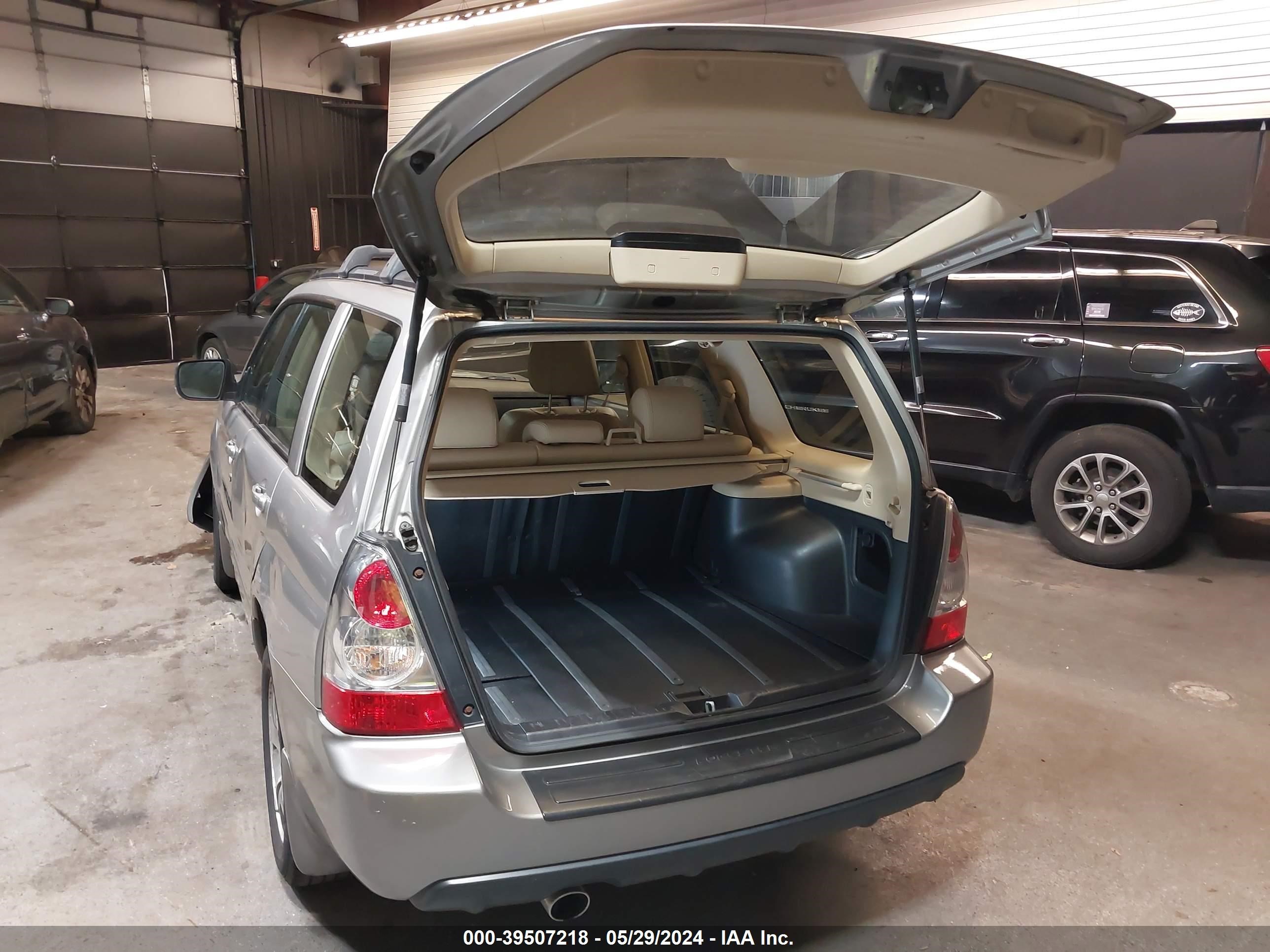 Photo 2 VIN: JF1SG67636H731264 - SUBARU FORESTER 