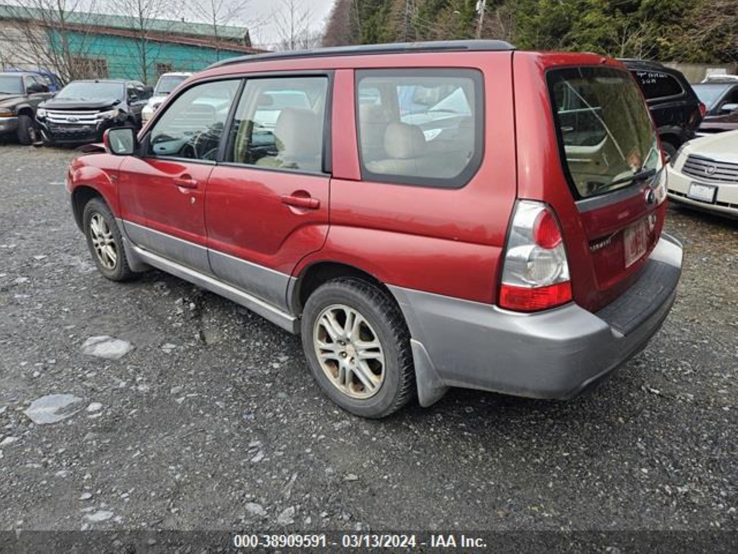 Photo 2 VIN: JF1SG67648H708627 - SUBARU FORESTER 