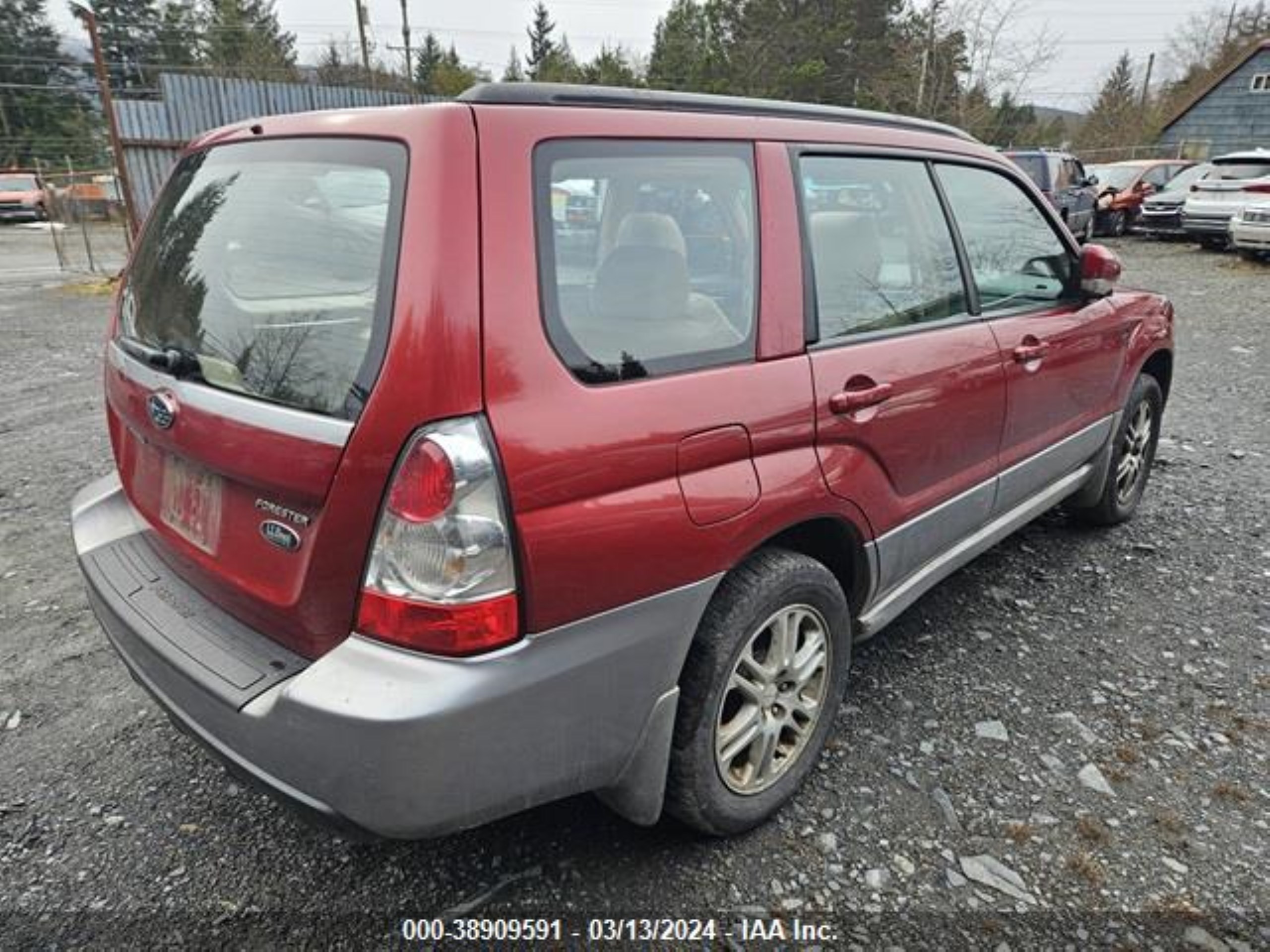 Photo 3 VIN: JF1SG67648H708627 - SUBARU FORESTER 