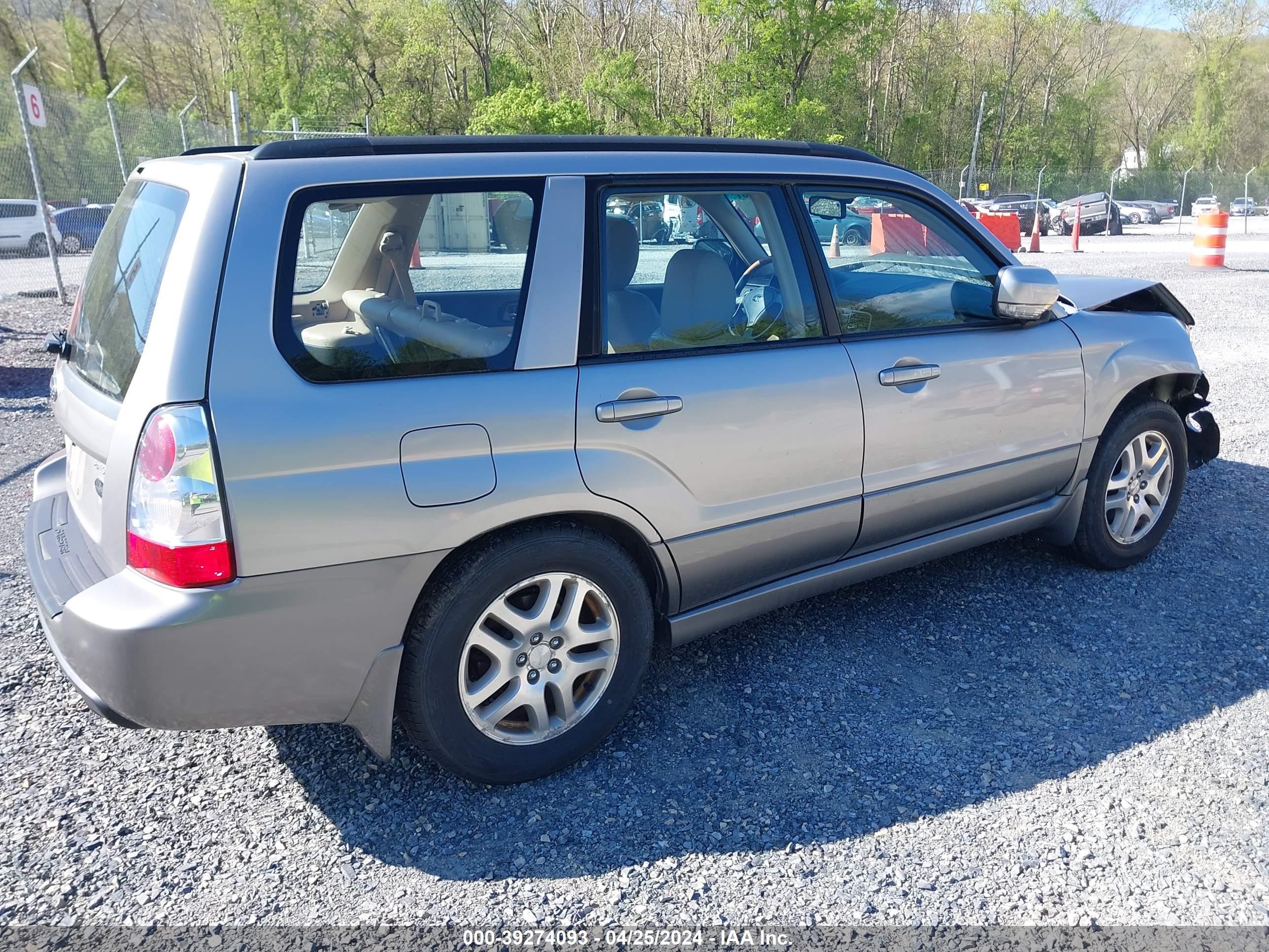 Photo 3 VIN: JF1SG67676H742977 - SUBARU FORESTER 