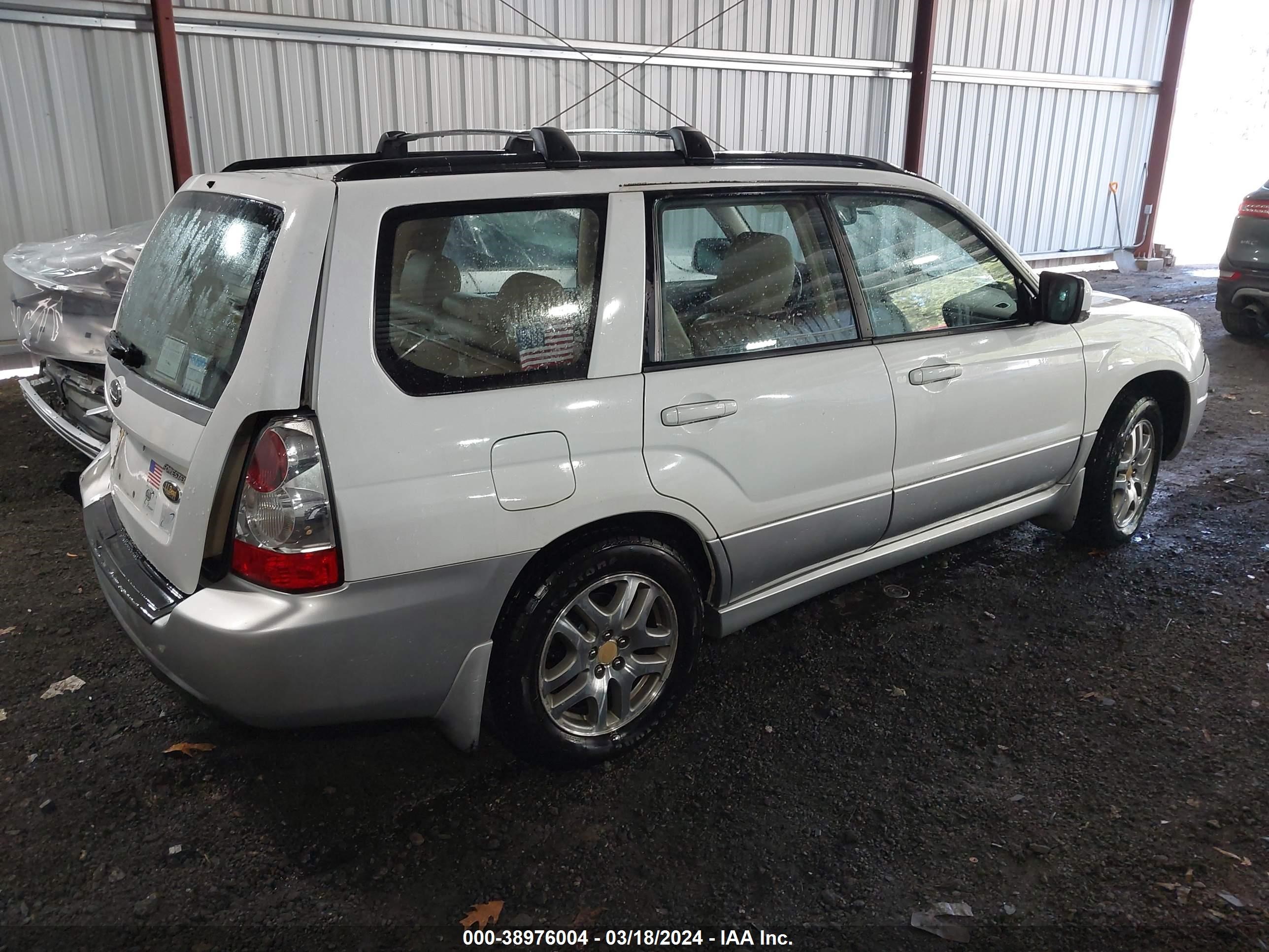 Photo 3 VIN: JF1SG67696H748036 - SUBARU FORESTER 