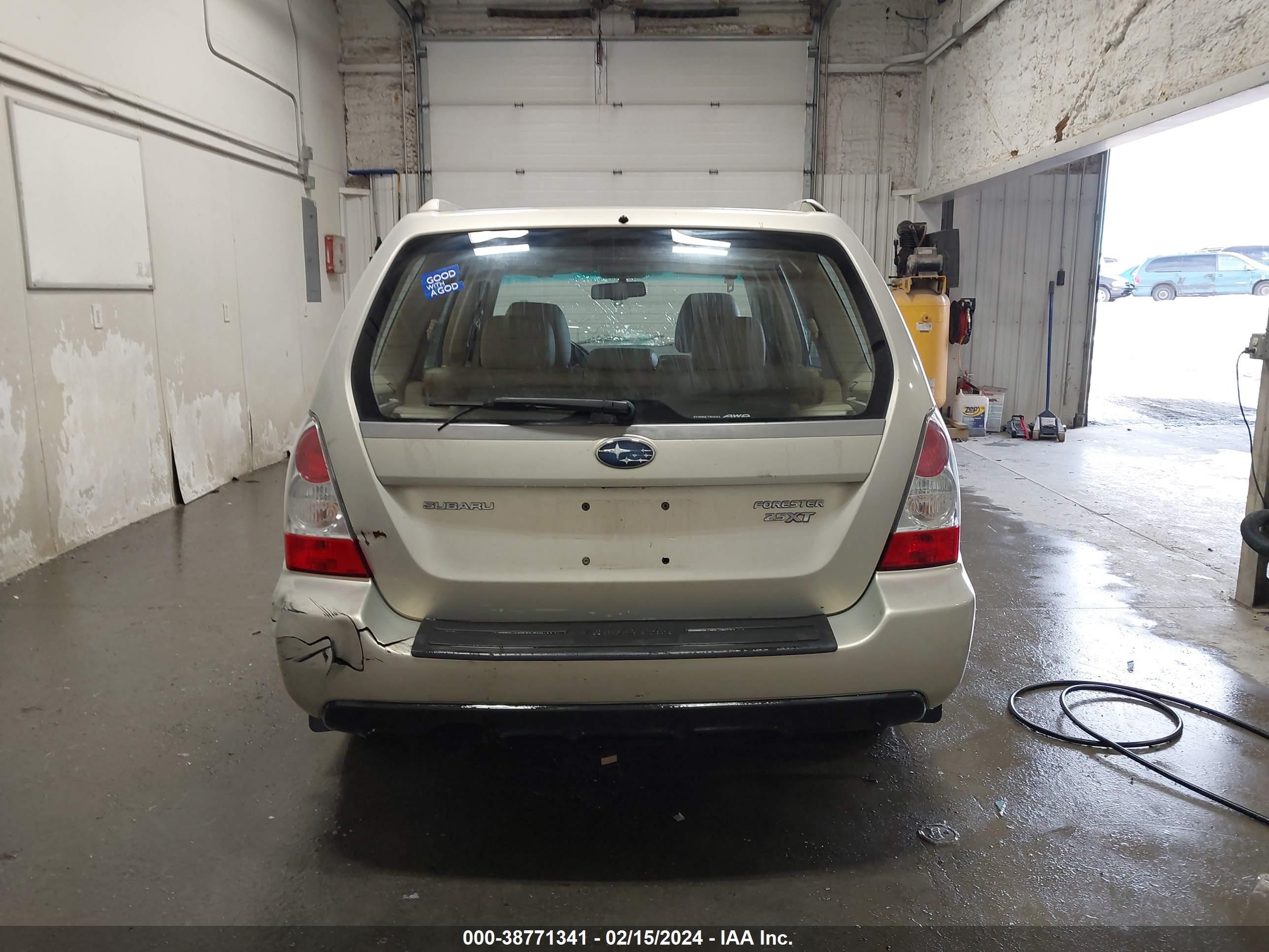 Photo 15 VIN: JF1SG69666H755779 - SUBARU FORESTER 