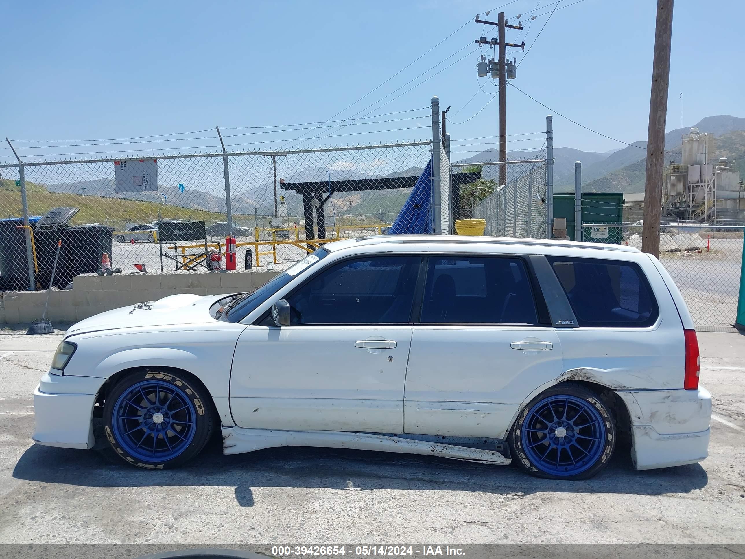 Photo 13 VIN: JF1SG69674H727437 - SUBARU FORESTER 