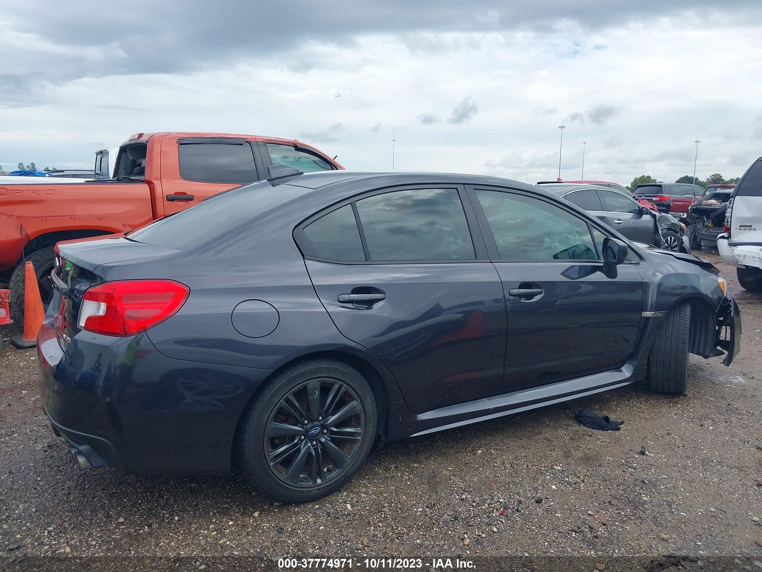 Photo 12 VIN: JF1VA1A62F9805715 - SUBARU WRX 