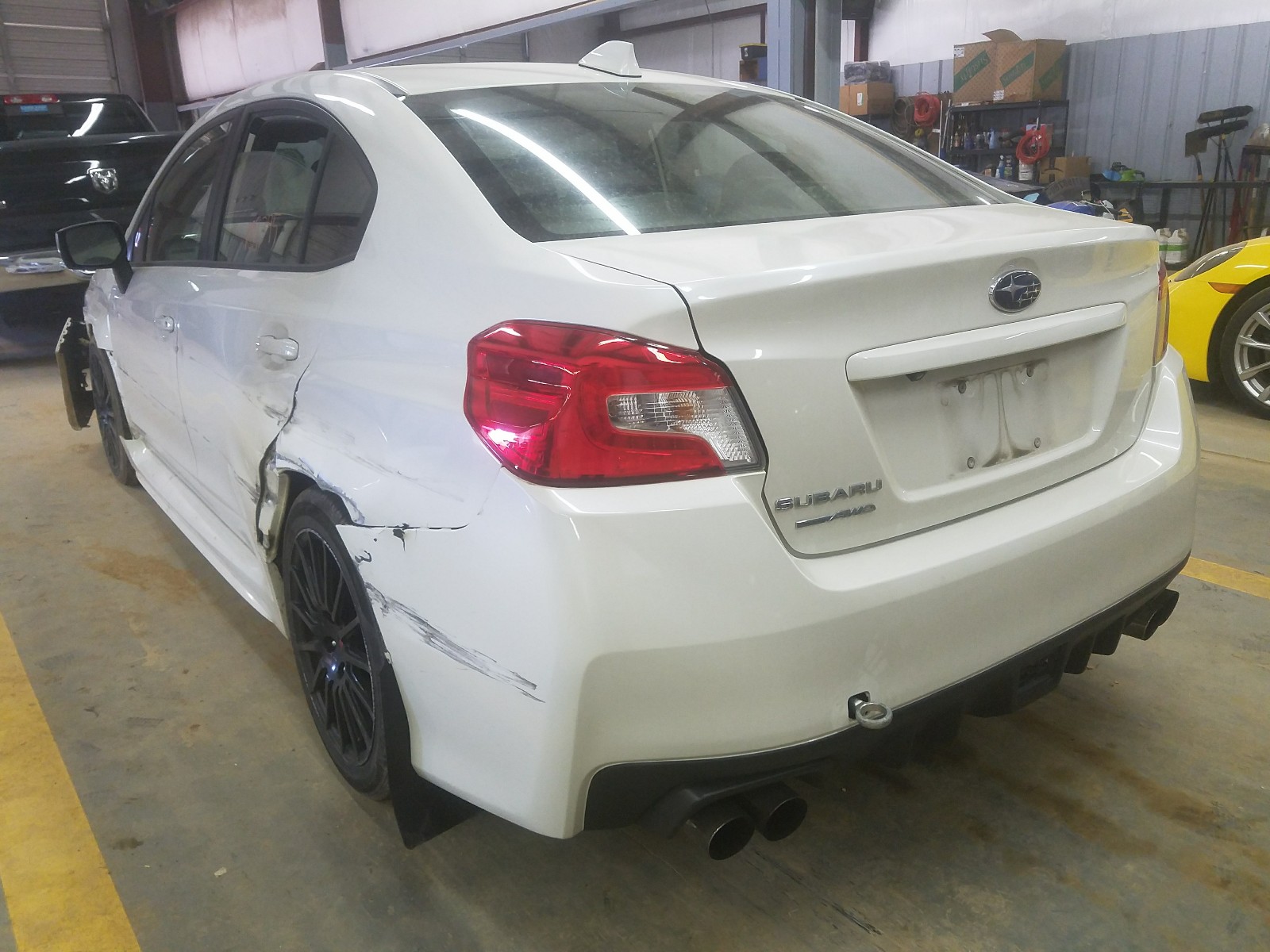 Photo 2 VIN: JF1VA1A6XF9817496 - SUBARU WRX 