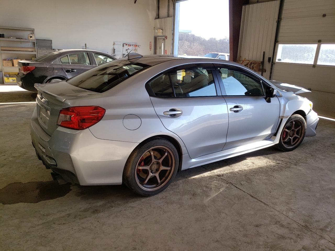 Photo 2 VIN: JF1VA1B67L9825842 - SUBARU WRX 