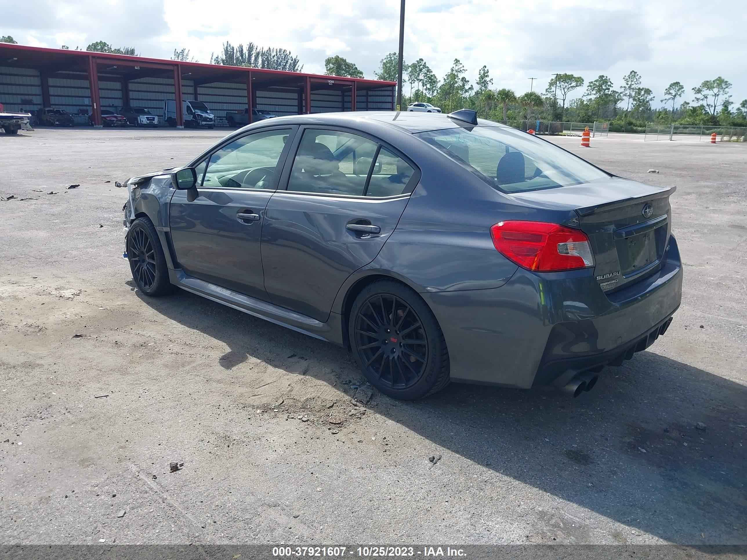 Photo 2 VIN: JF1VA1C60L9803034 - SUBARU WRX 