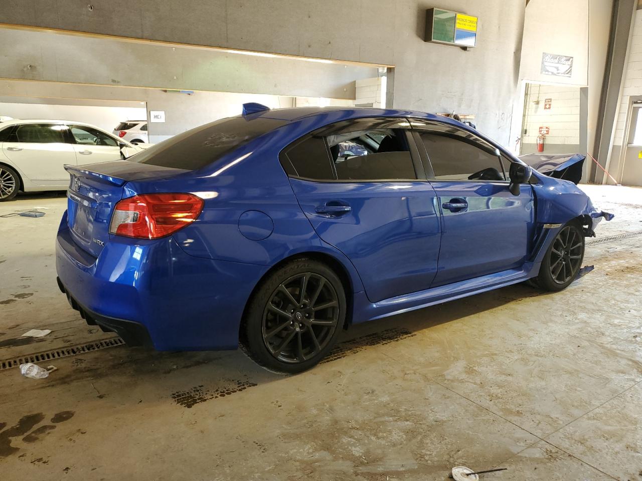 Photo 2 VIN: JF1VA1C65M9823412 - SUBARU WRX 