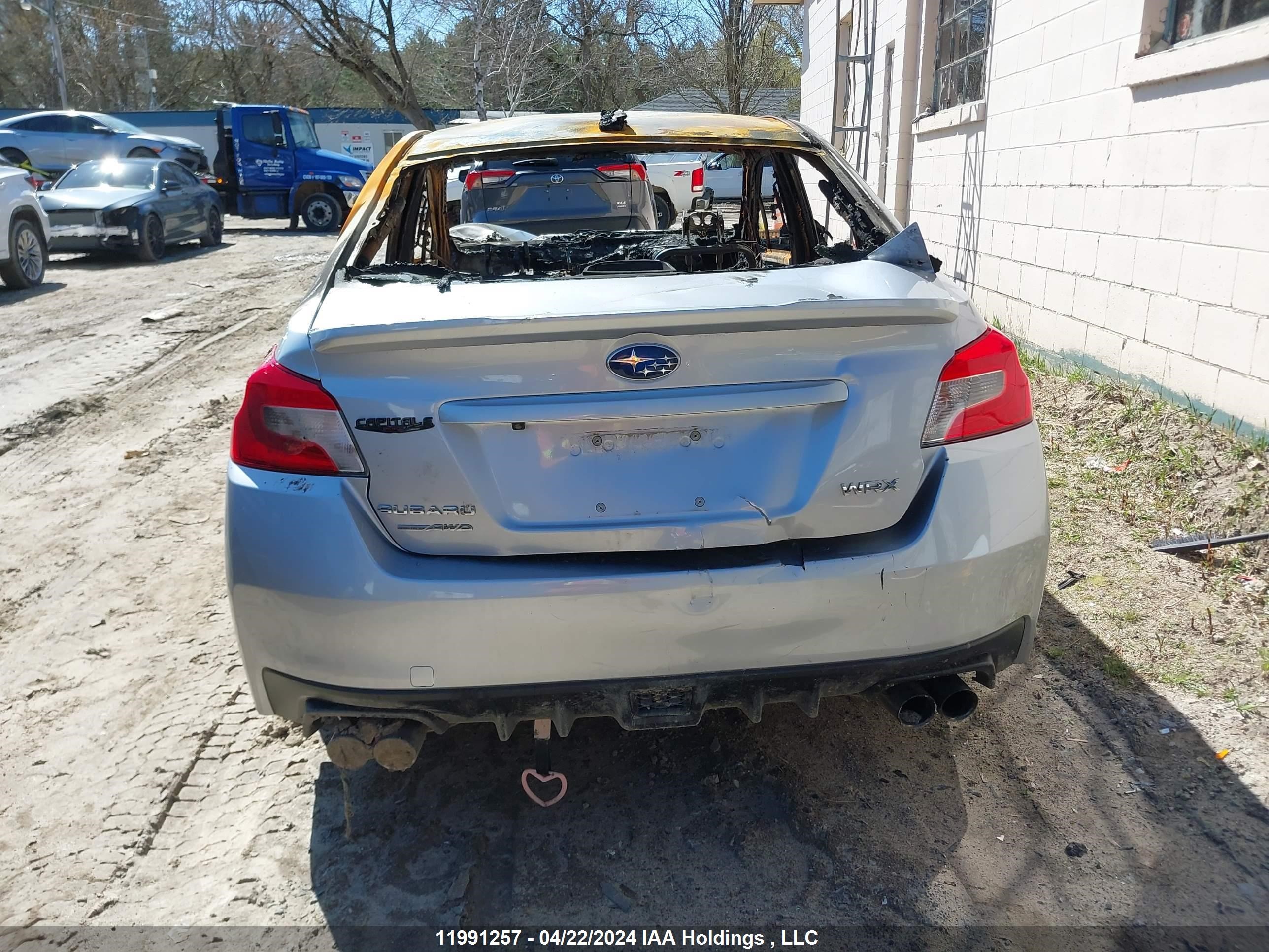 Photo 16 VIN: JF1VA1D68K9823027 - SUBARU WRX 