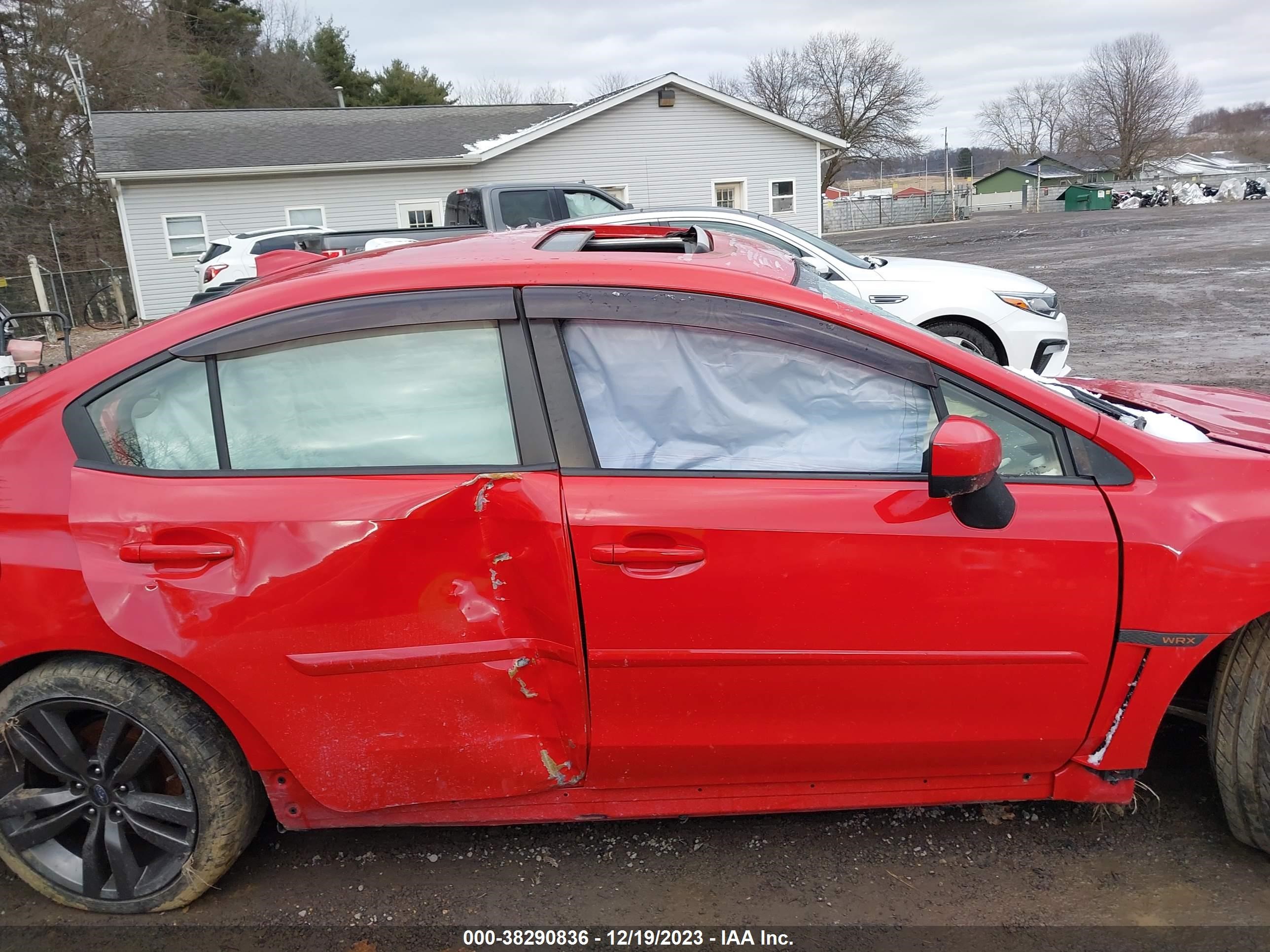 Photo 12 VIN: JF1VA1E63G9817562 - SUBARU WRX 