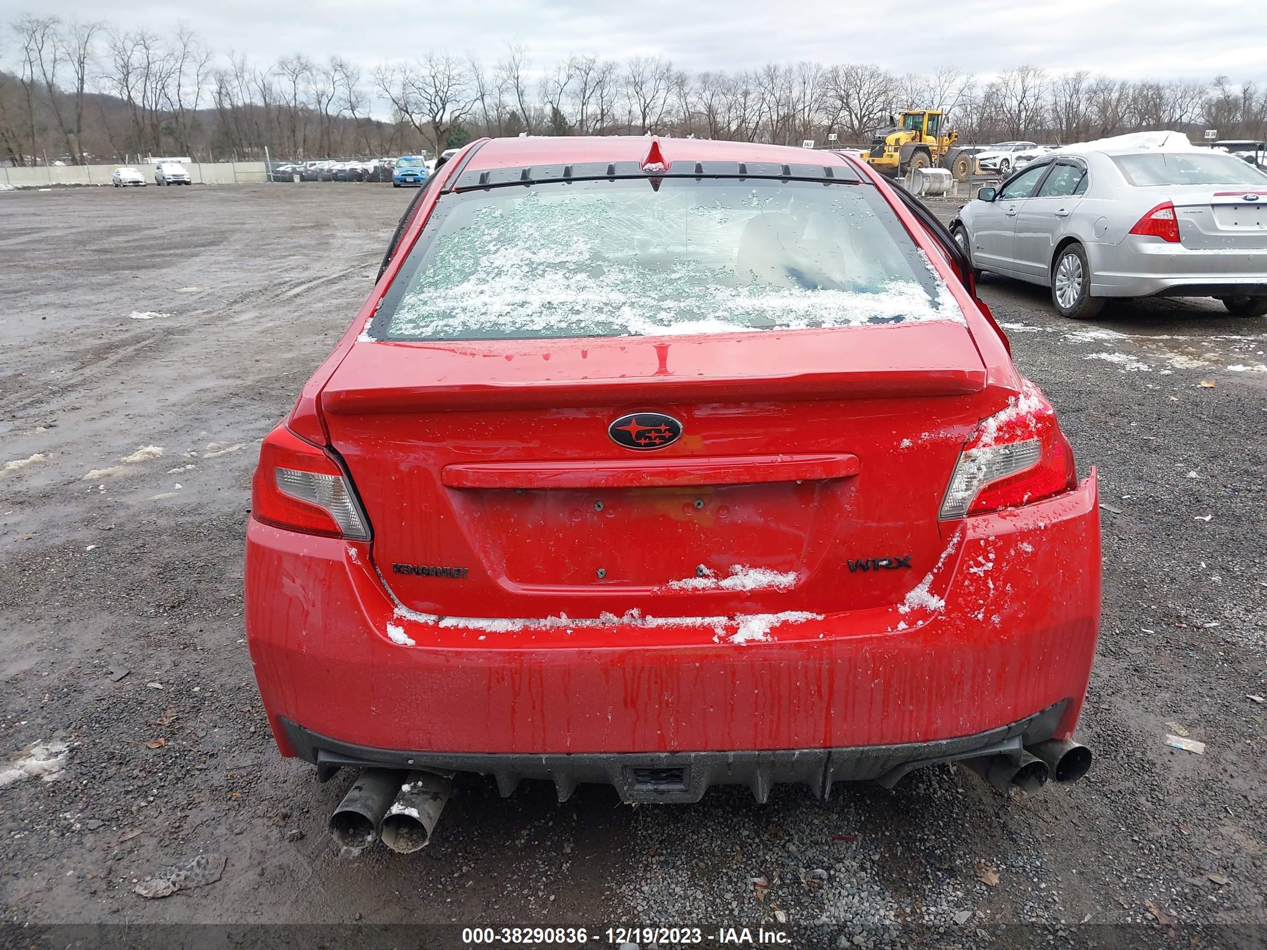 Photo 15 VIN: JF1VA1E63G9817562 - SUBARU WRX 