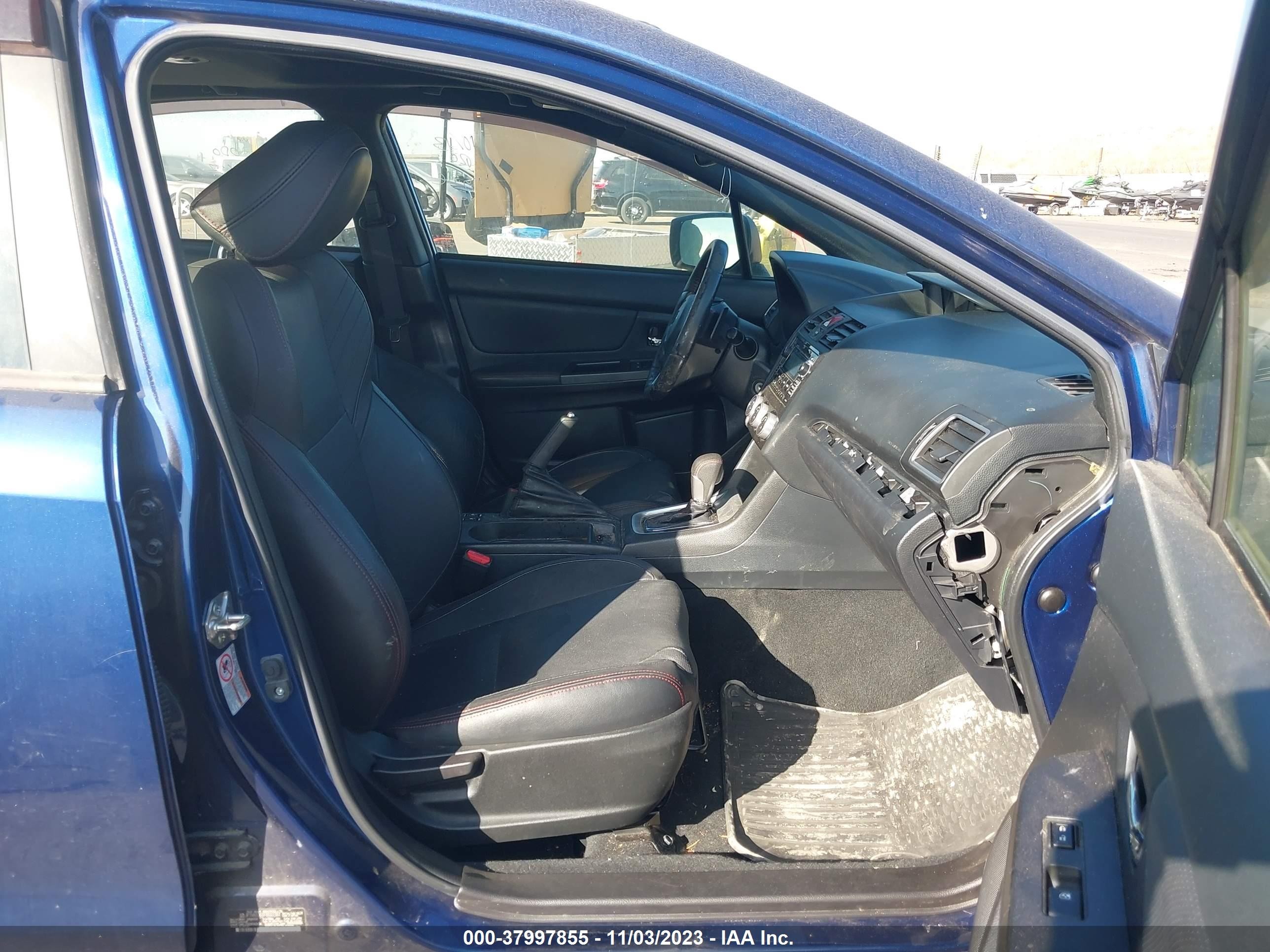 Photo 4 VIN: JF1VA1G61F8833387 - SUBARU WRX 