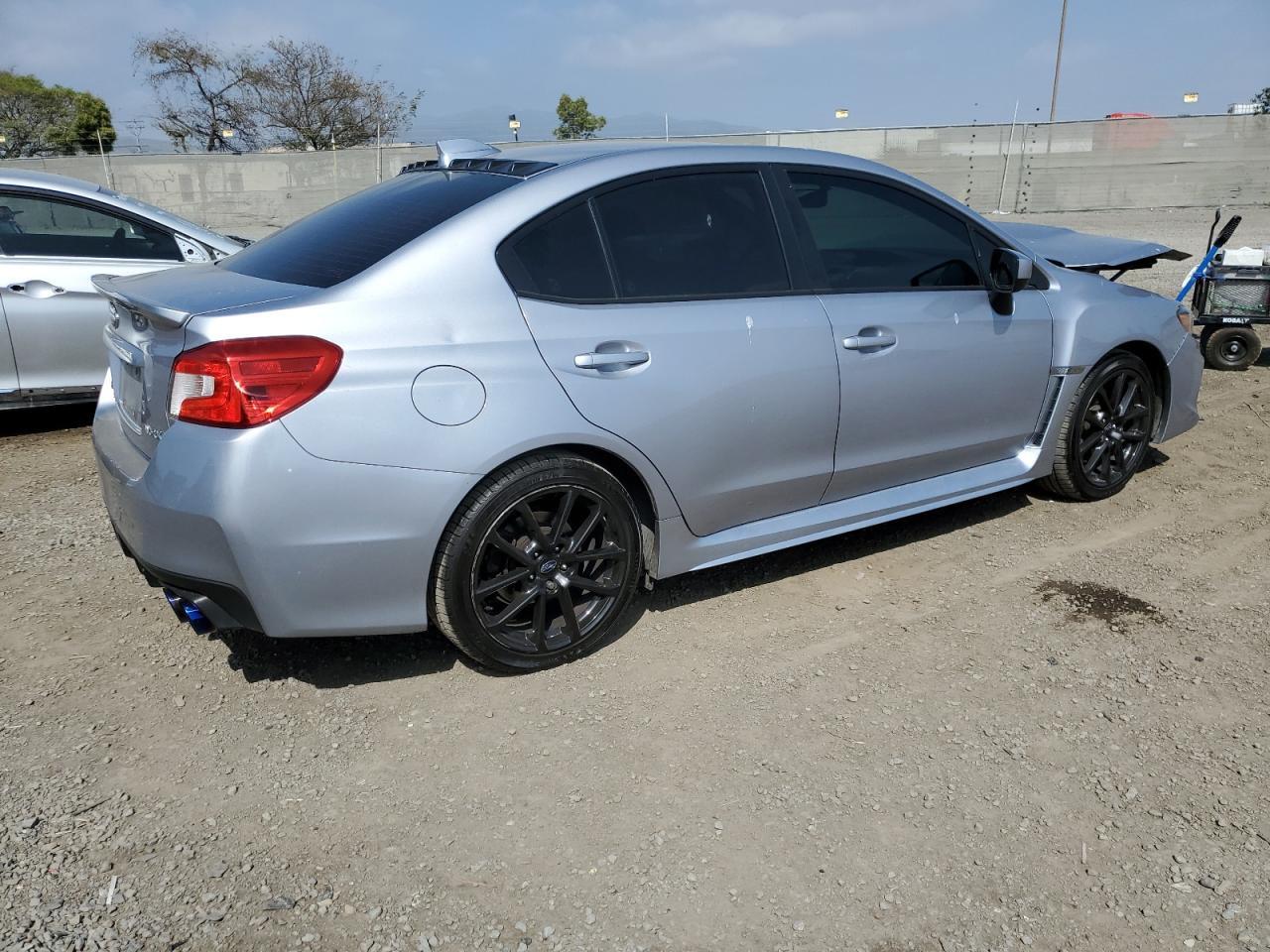 Photo 2 VIN: JF1VA1H65M9810720 - SUBARU WRX 