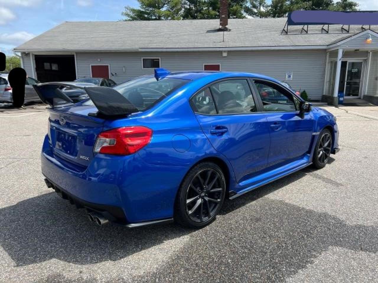 Photo 3 VIN: JF1VA1H68J9817785 - SUBARU WRX 