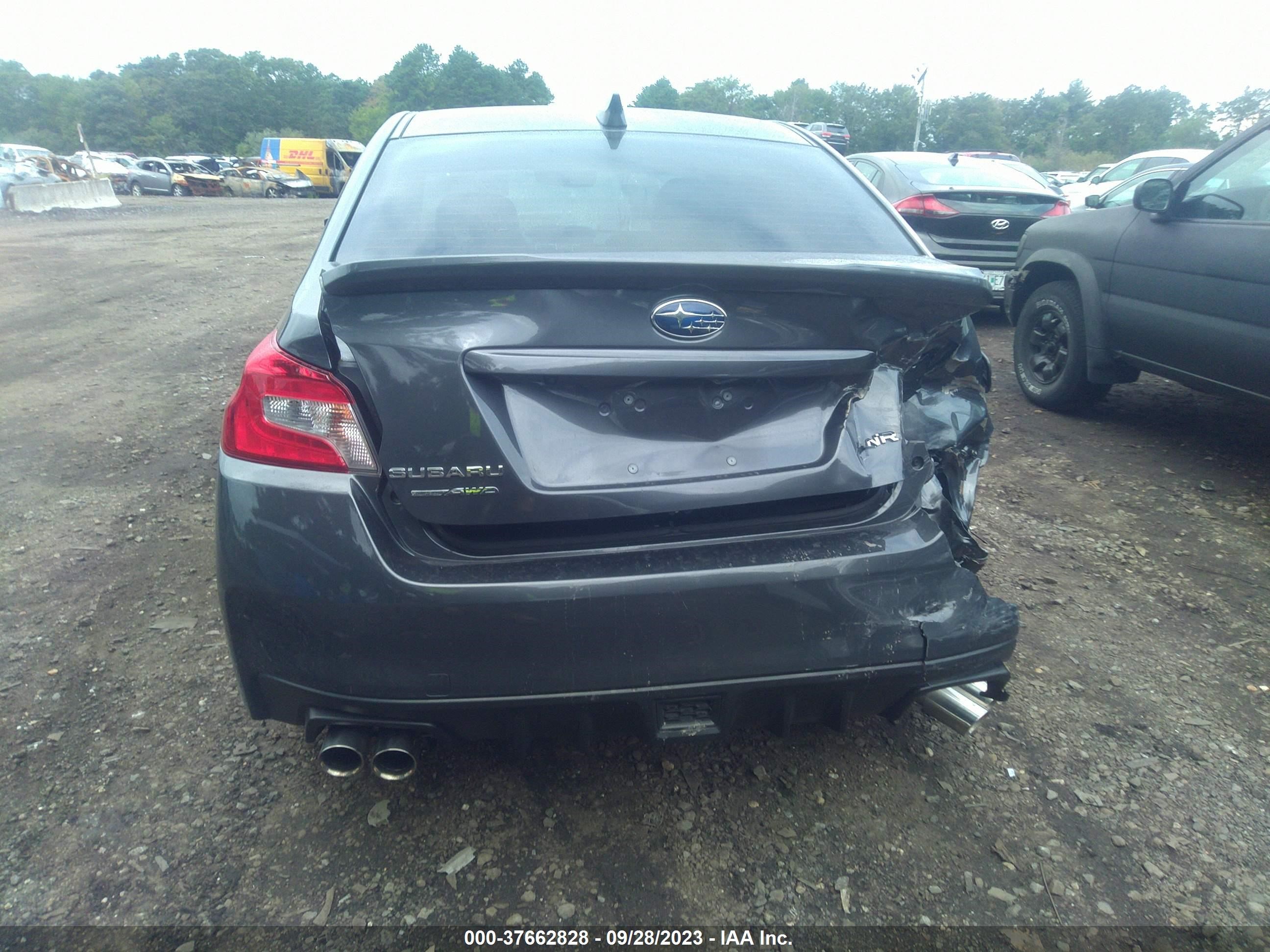 Photo 15 VIN: JF1VA1J63M9800679 - SUBARU WRX 