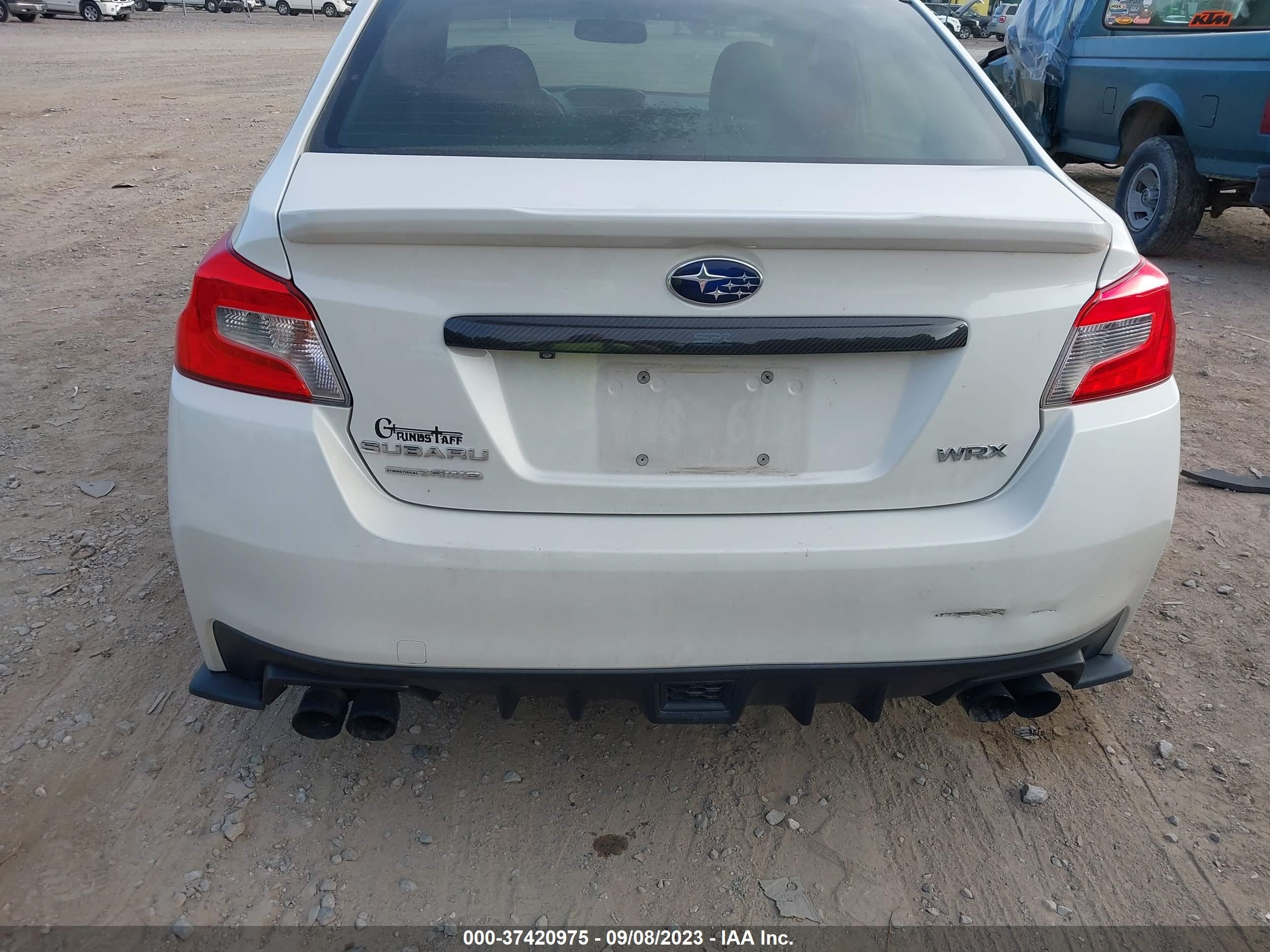 Photo 11 VIN: JF1VA1J67F8826596 - SUBARU WRX 