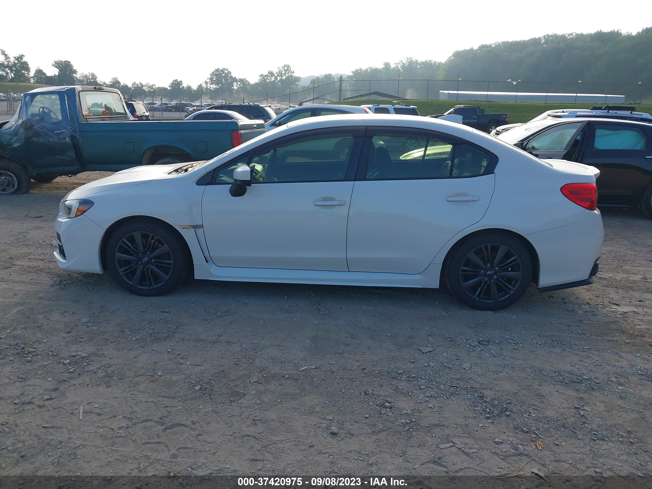 Photo 14 VIN: JF1VA1J67F8826596 - SUBARU WRX 